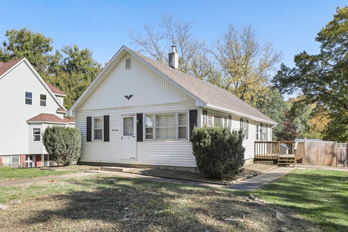 1016 Peniel Street Property Photo 1