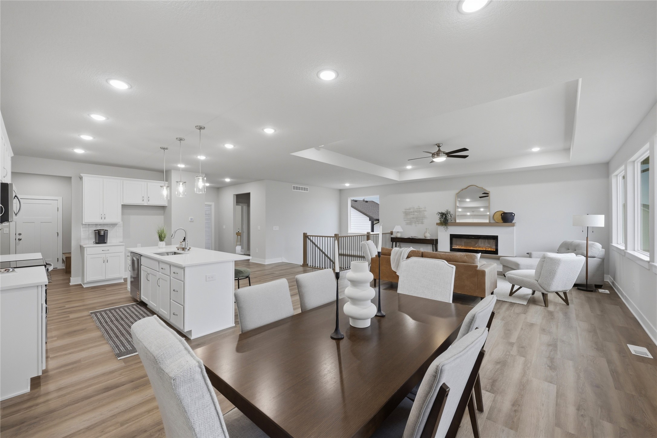 15015 Springbrook Trail Property Photo 9