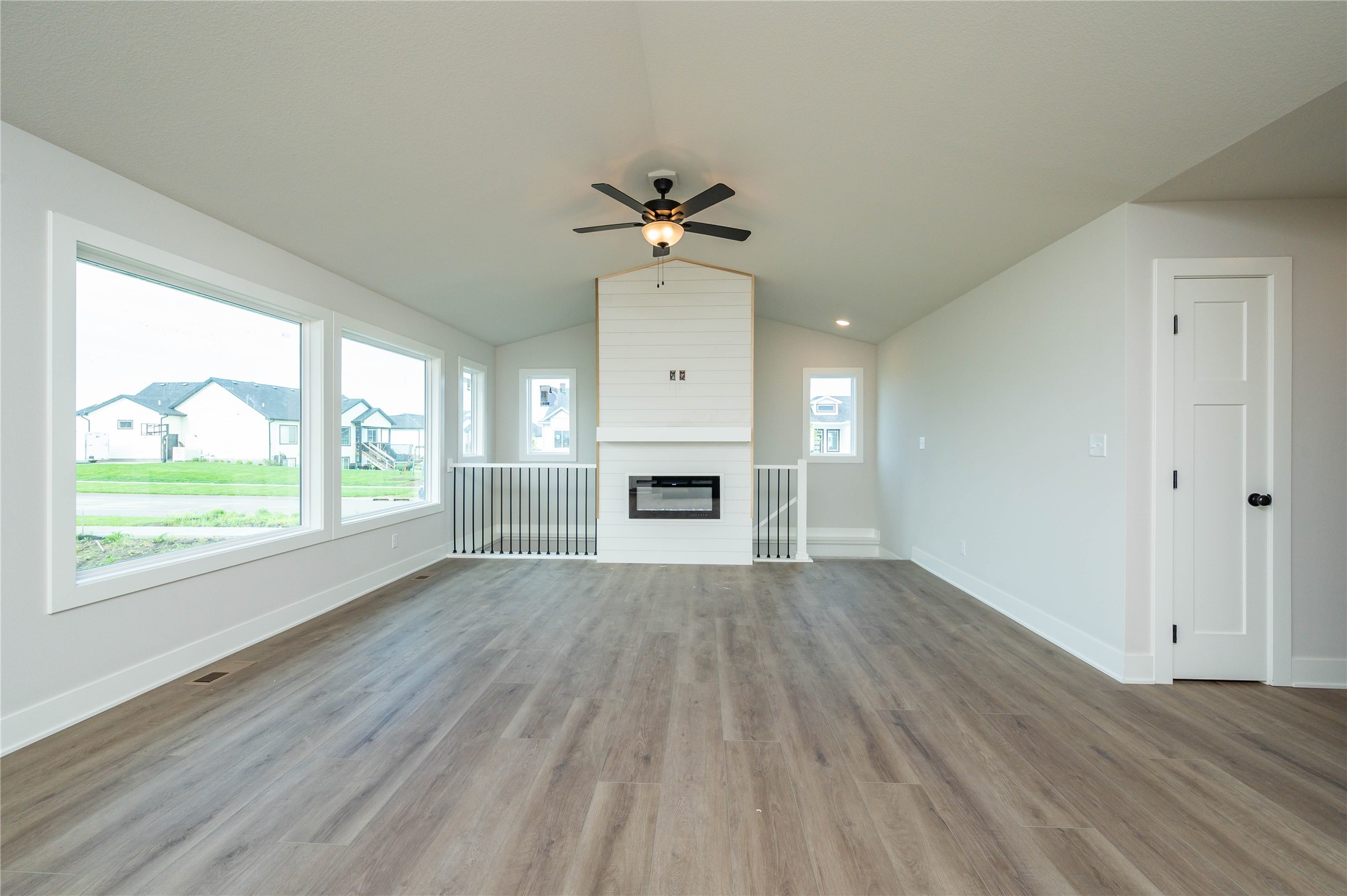 4203 Ne 7th Street Property Photo 8
