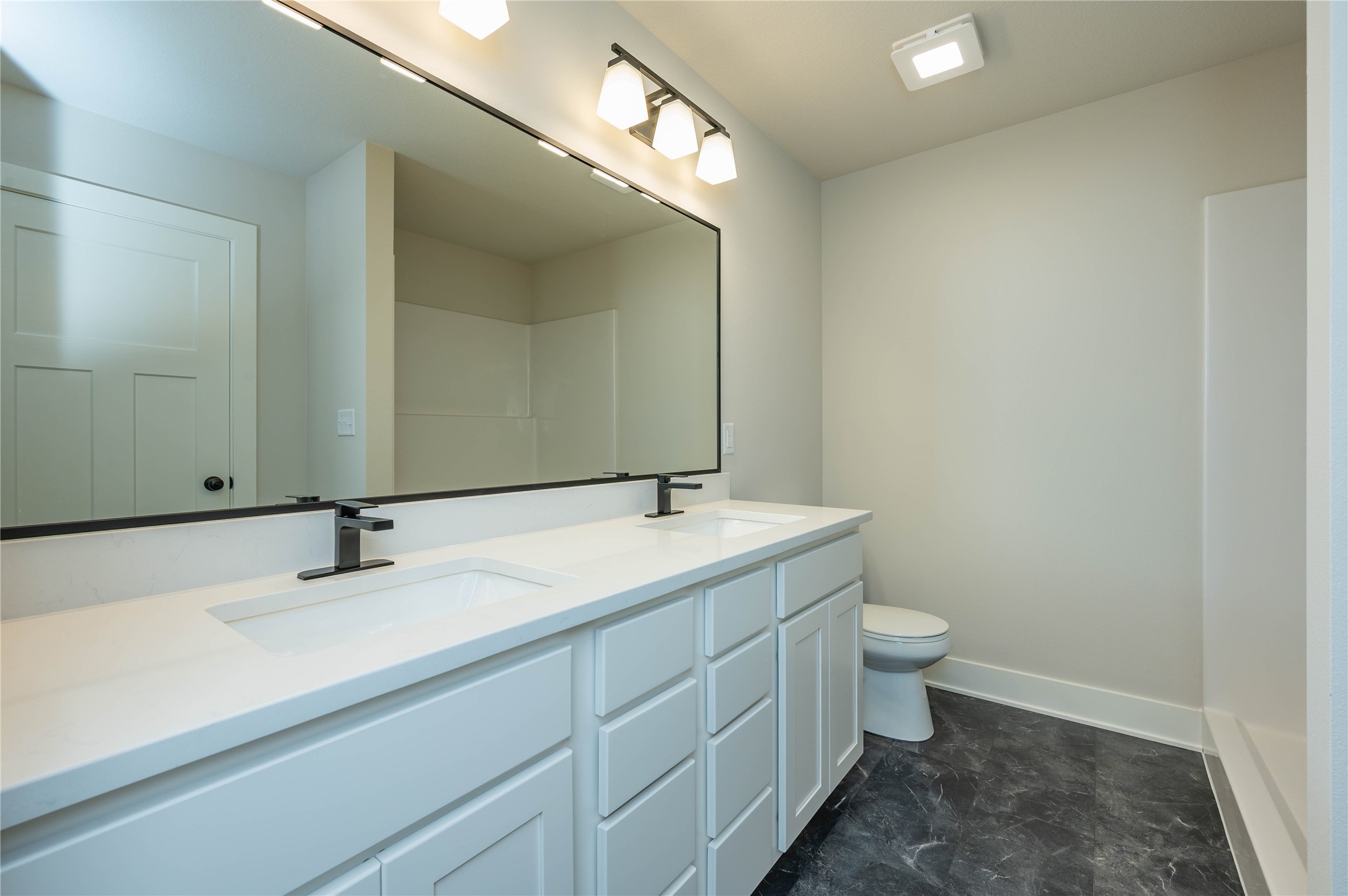 4203 Ne 7th Street Property Photo 11