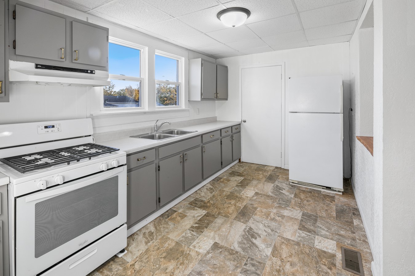 602 S 4th Street Property Photo 1