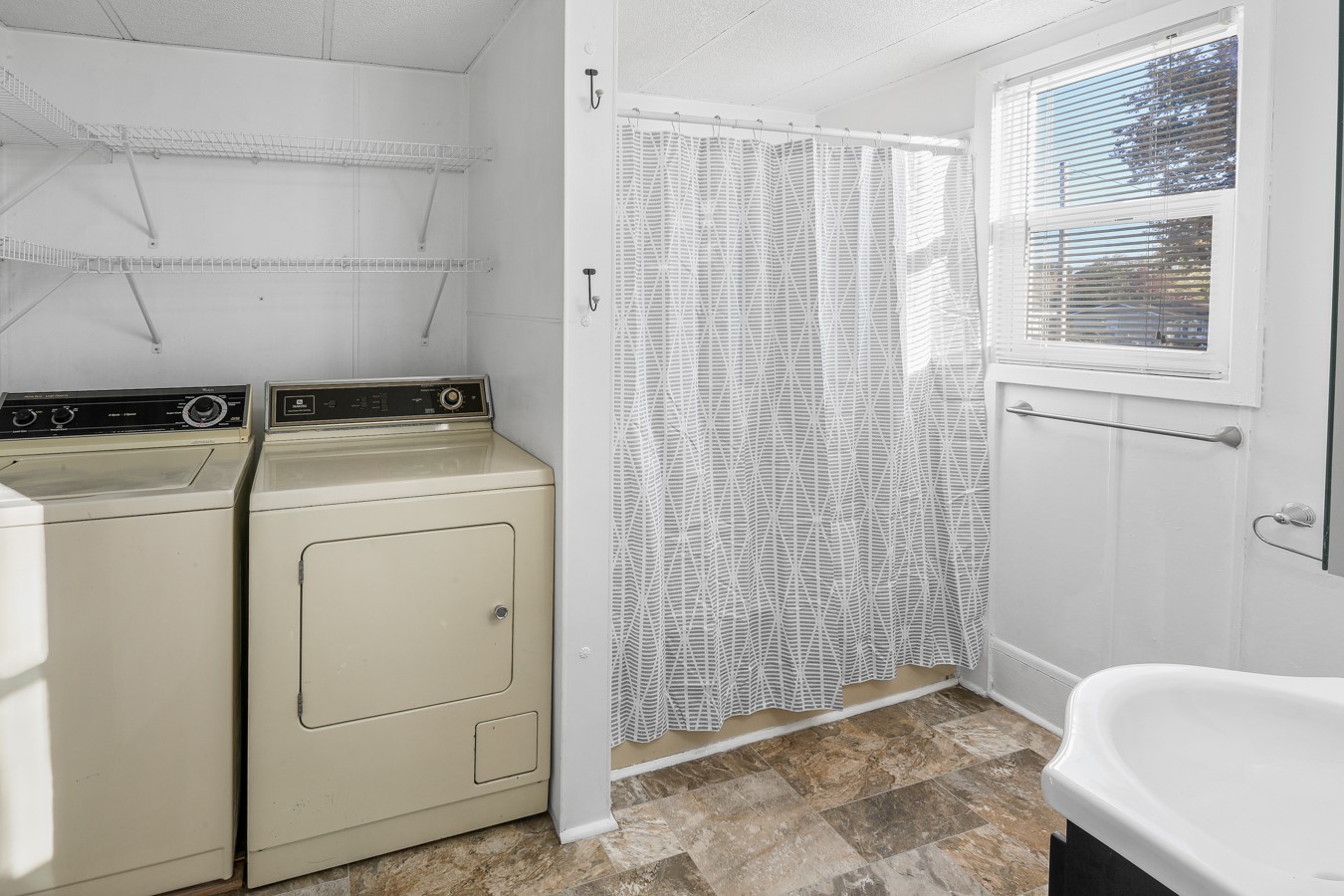 602 S 4th Street Property Photo 6