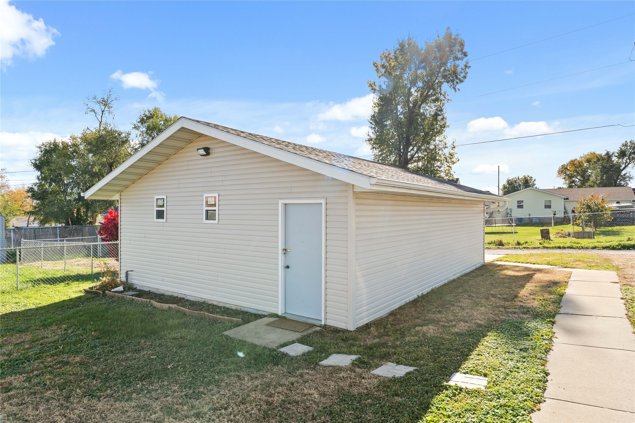 505 Woodbury Street Property Photo 33