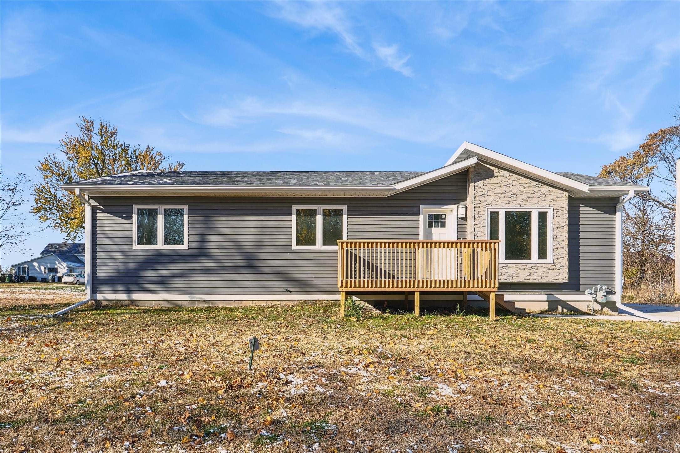 507 2nd Street Property Photo 1