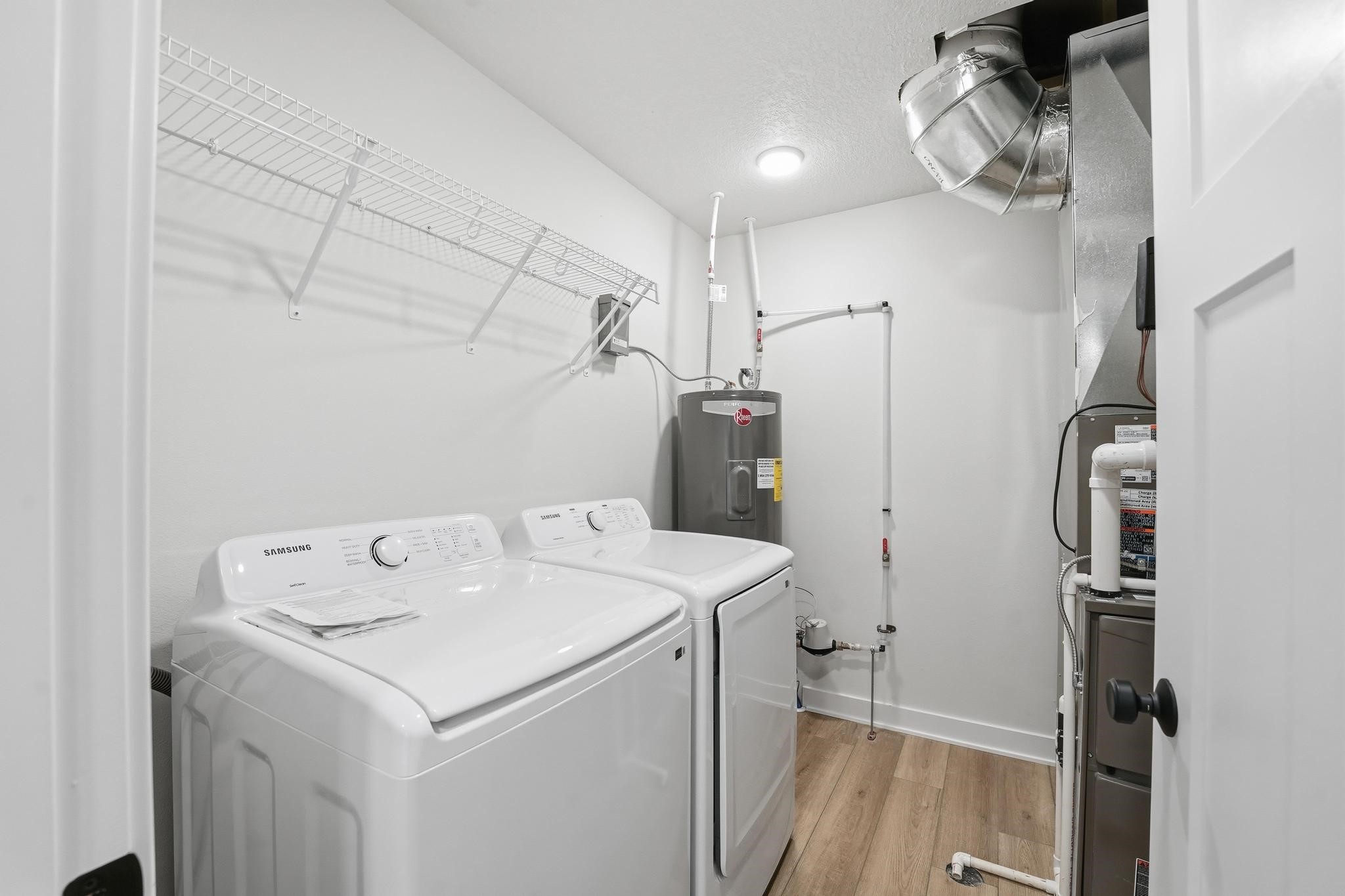 1376 Meadow Rose Place Property Photo 14