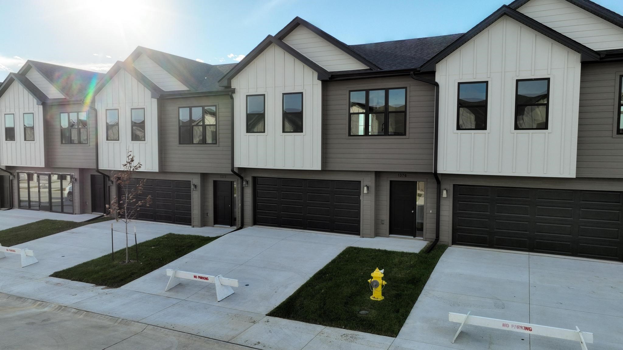 1376 Meadow Rose Place Property Photo 17