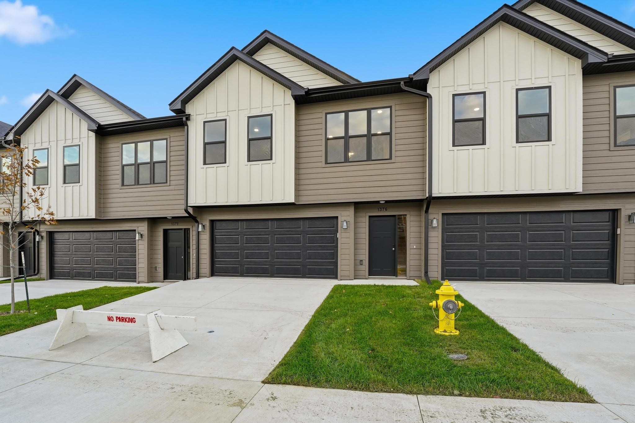 1376 Meadow Rose Place Property Photo 18