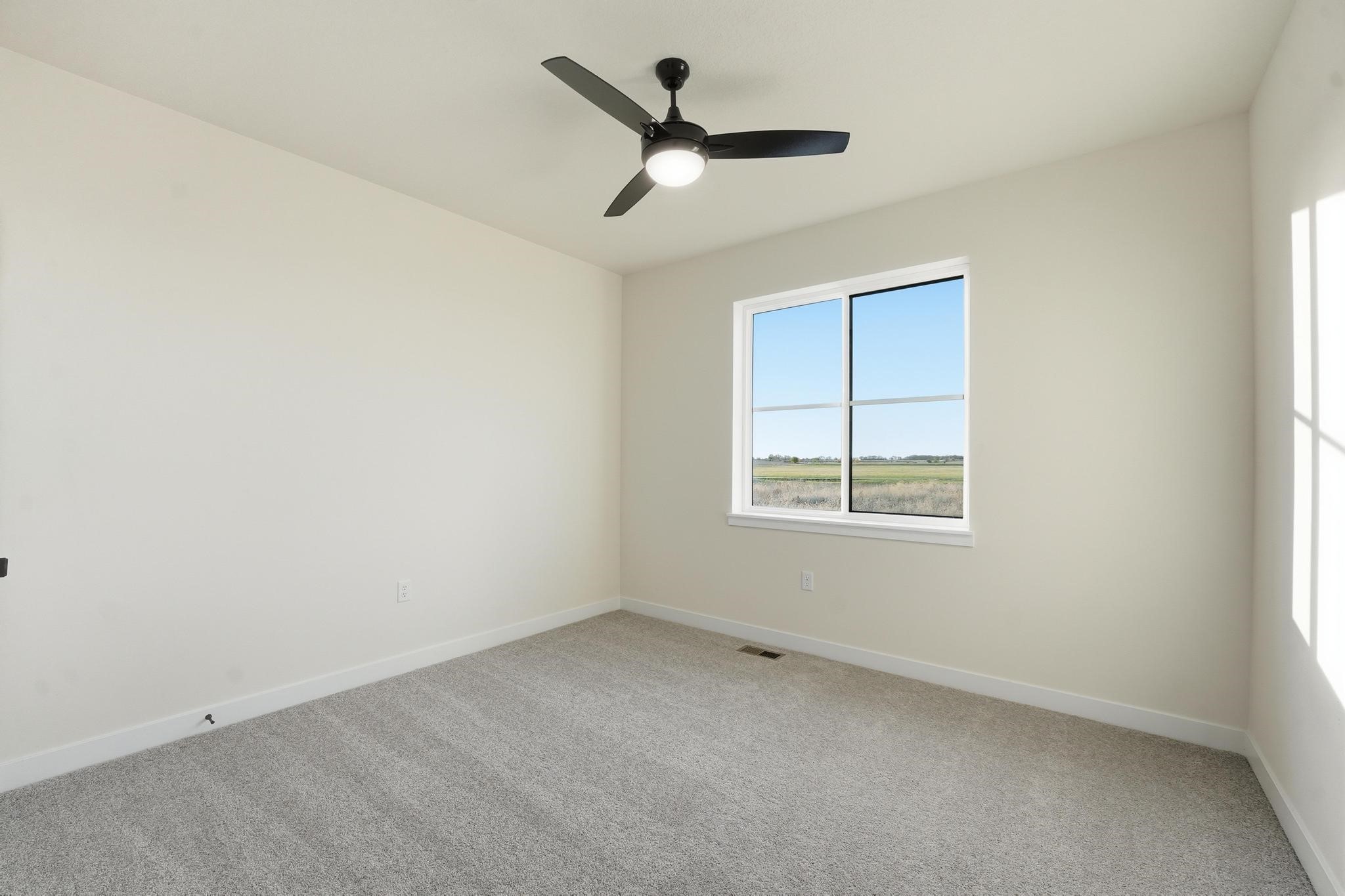1372 Meadow Rose Place Property Photo 13
