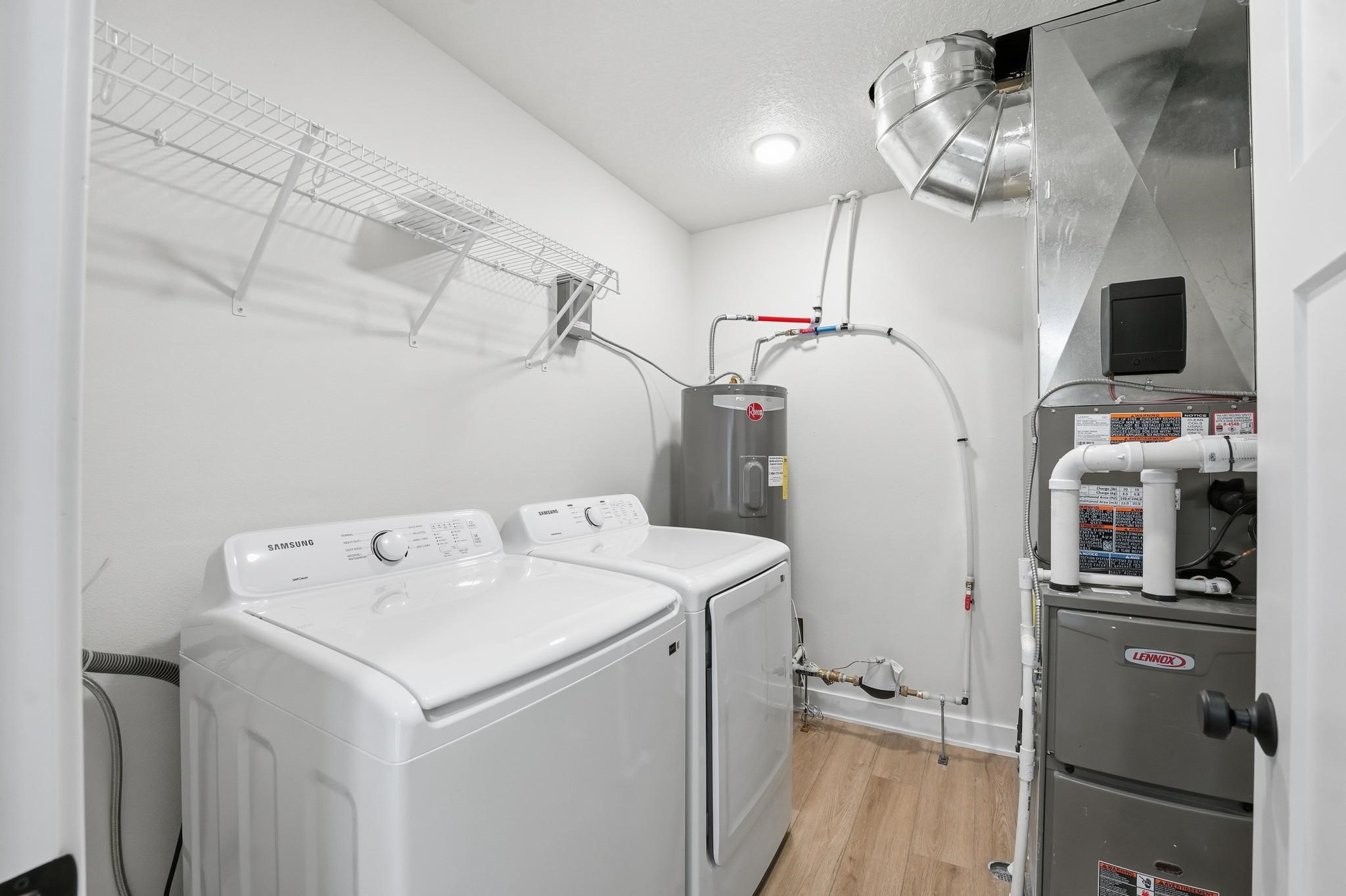 1372 Meadow Rose Place Property Photo 14