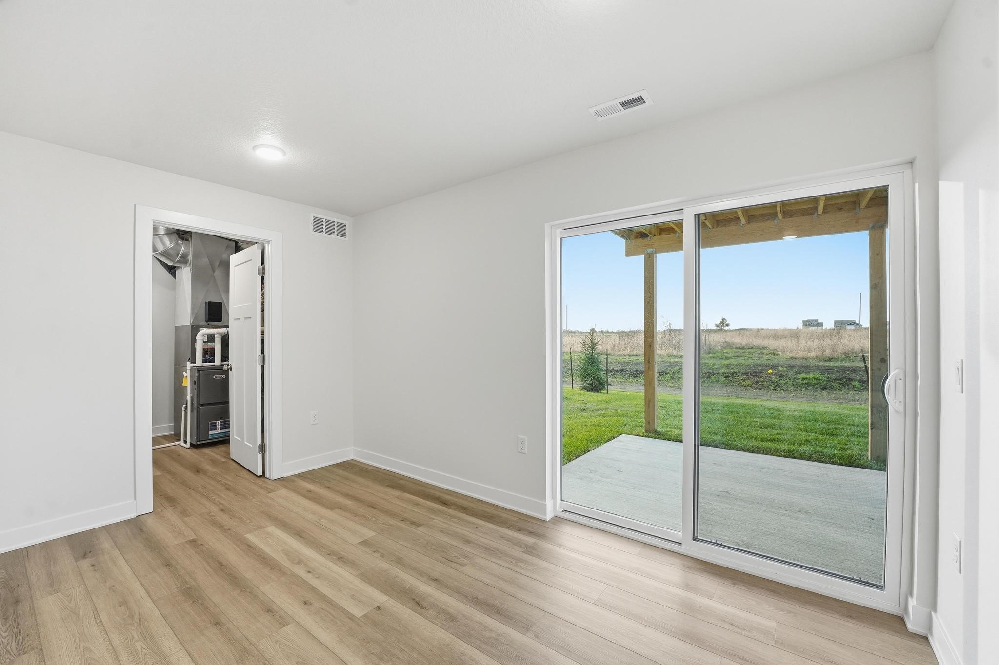 1362 Meadow Rose Place Property Photo 15