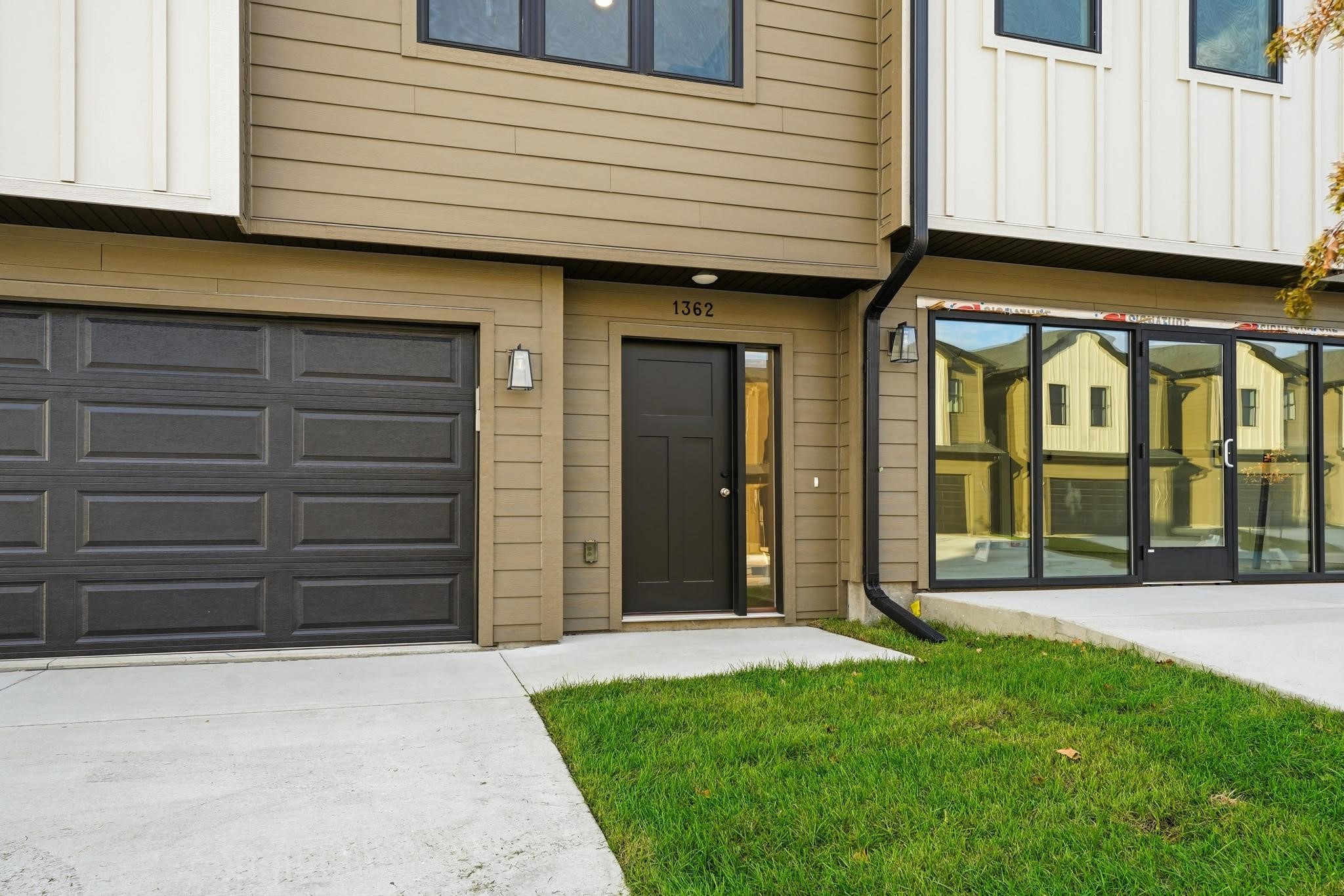 1362 Meadow Rose Place Property Photo 17