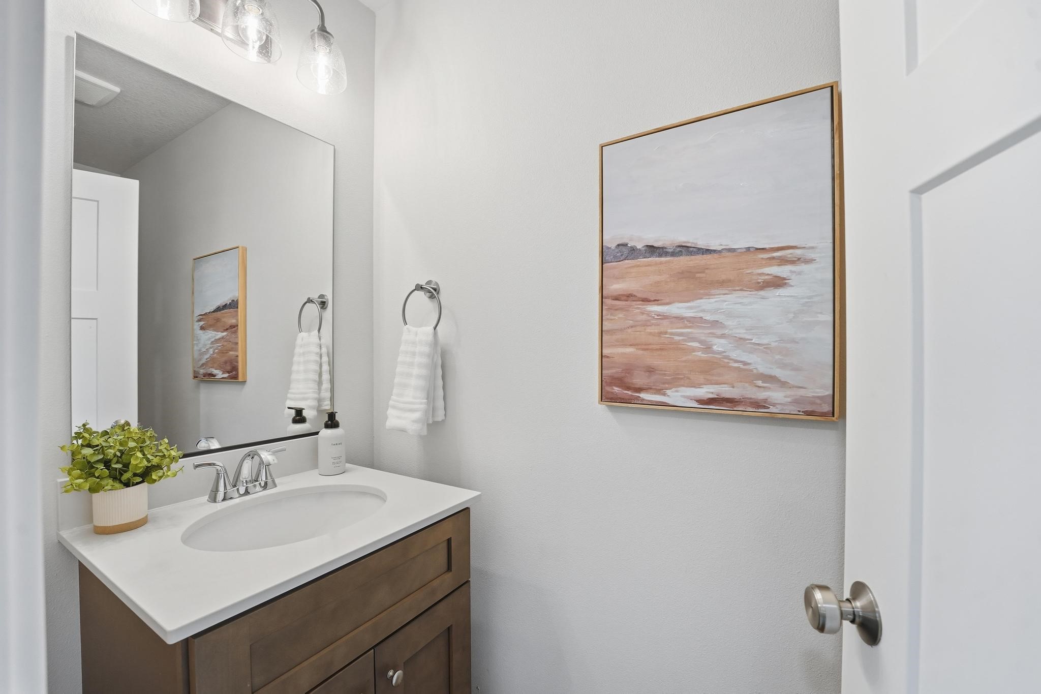 1366 Meadow Rose Place Property Photo 6