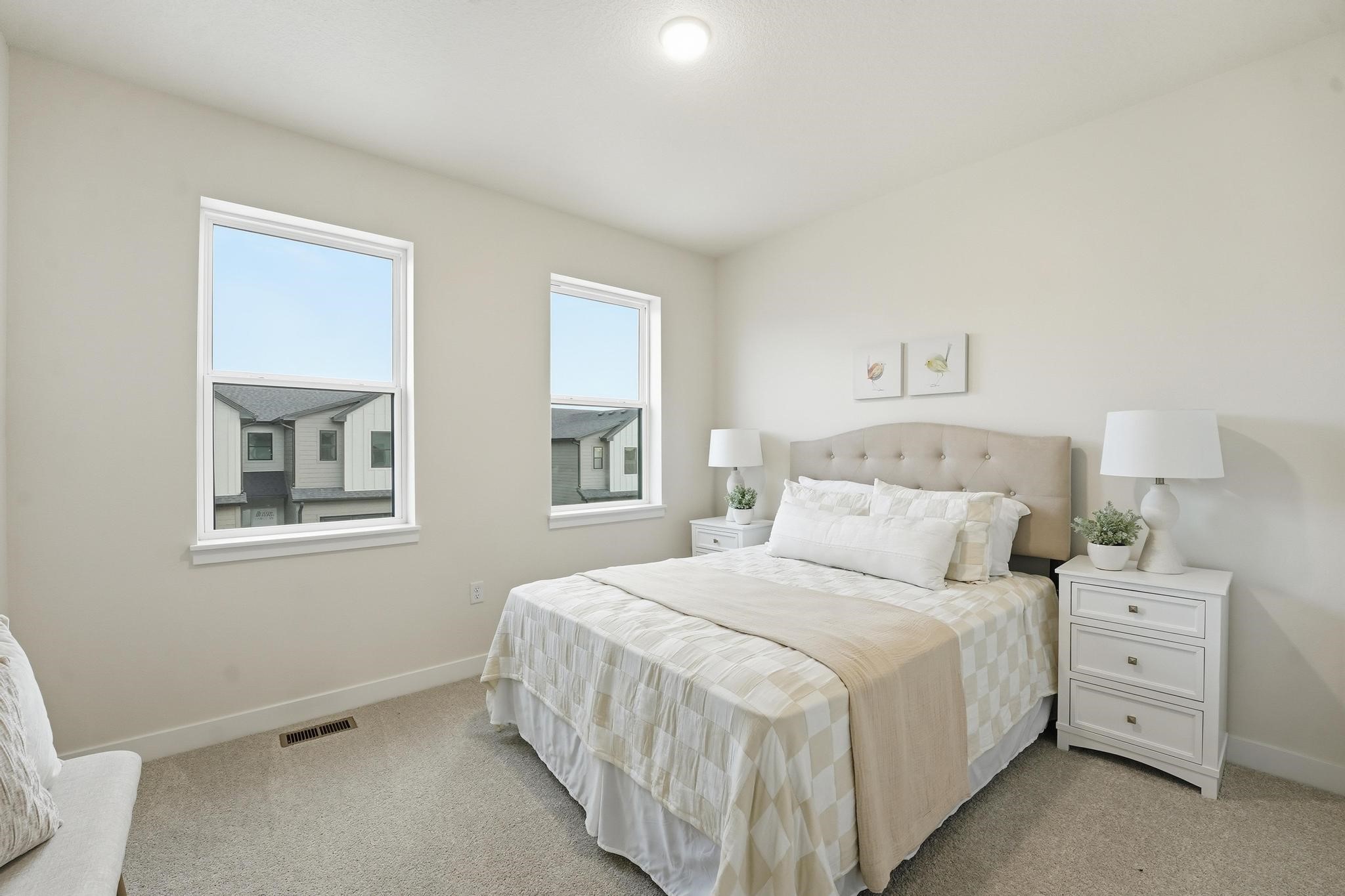 1366 Meadow Rose Place Property Photo 14