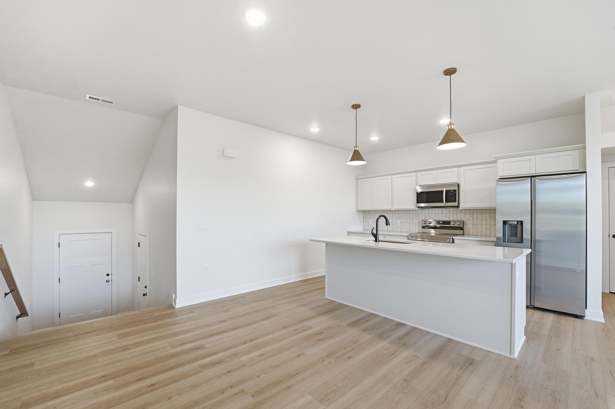 3005 Bracken Place Property Photo 5