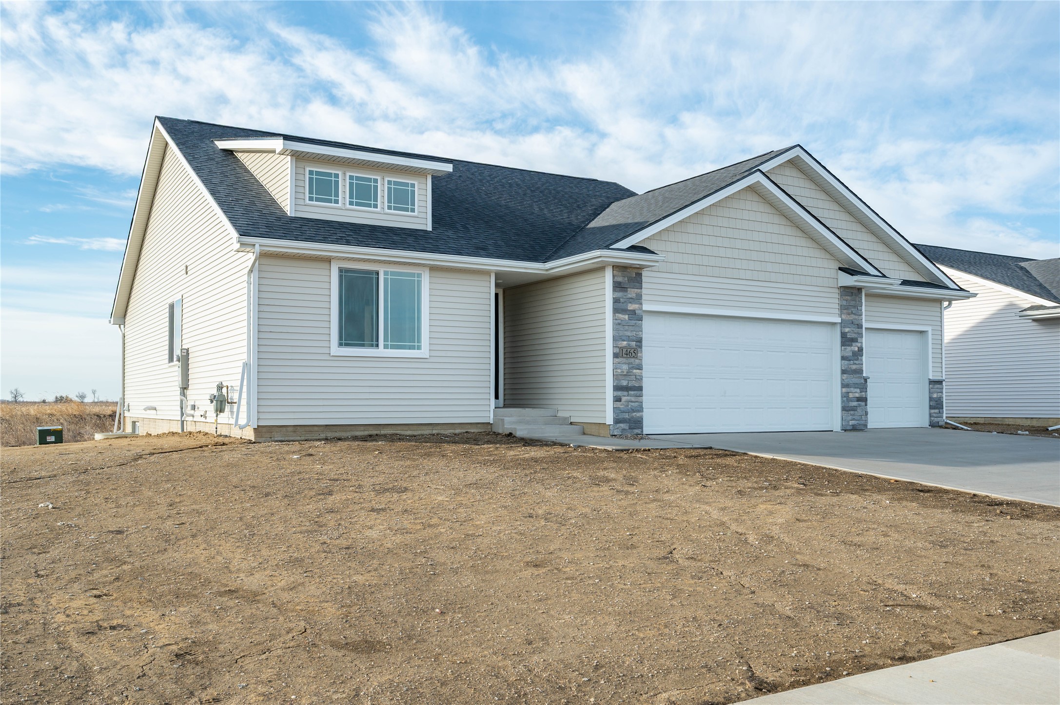 1465 Cedar Street Property Photo 1