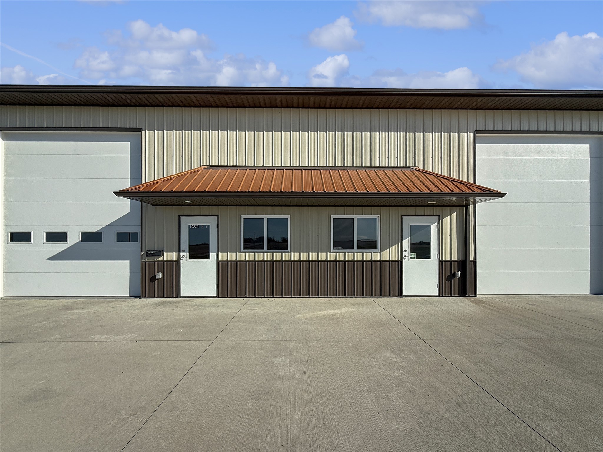 606 Stagecoach Road Property Photo 3
