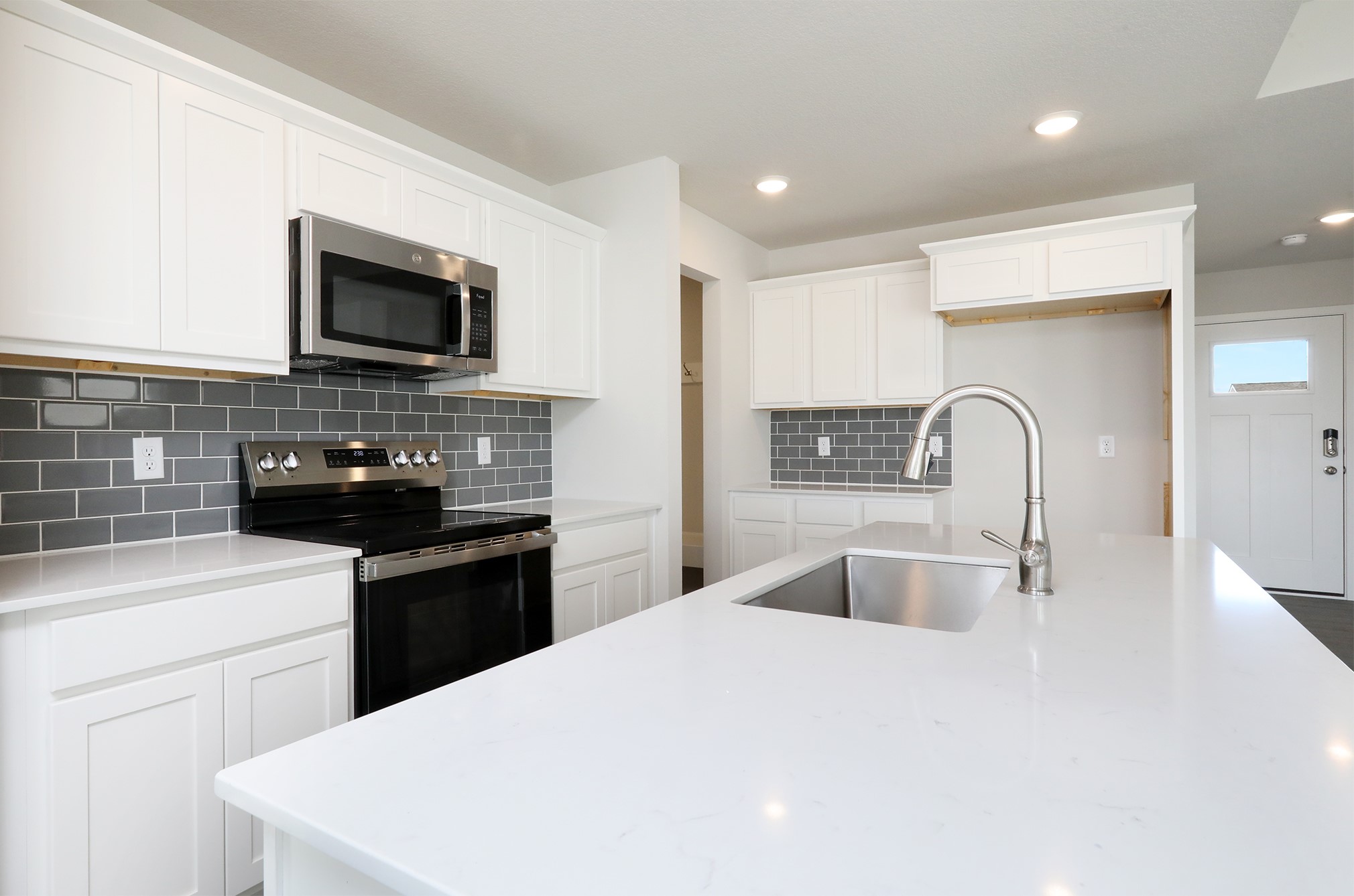 813 3rd Street Nw Property Photo 3