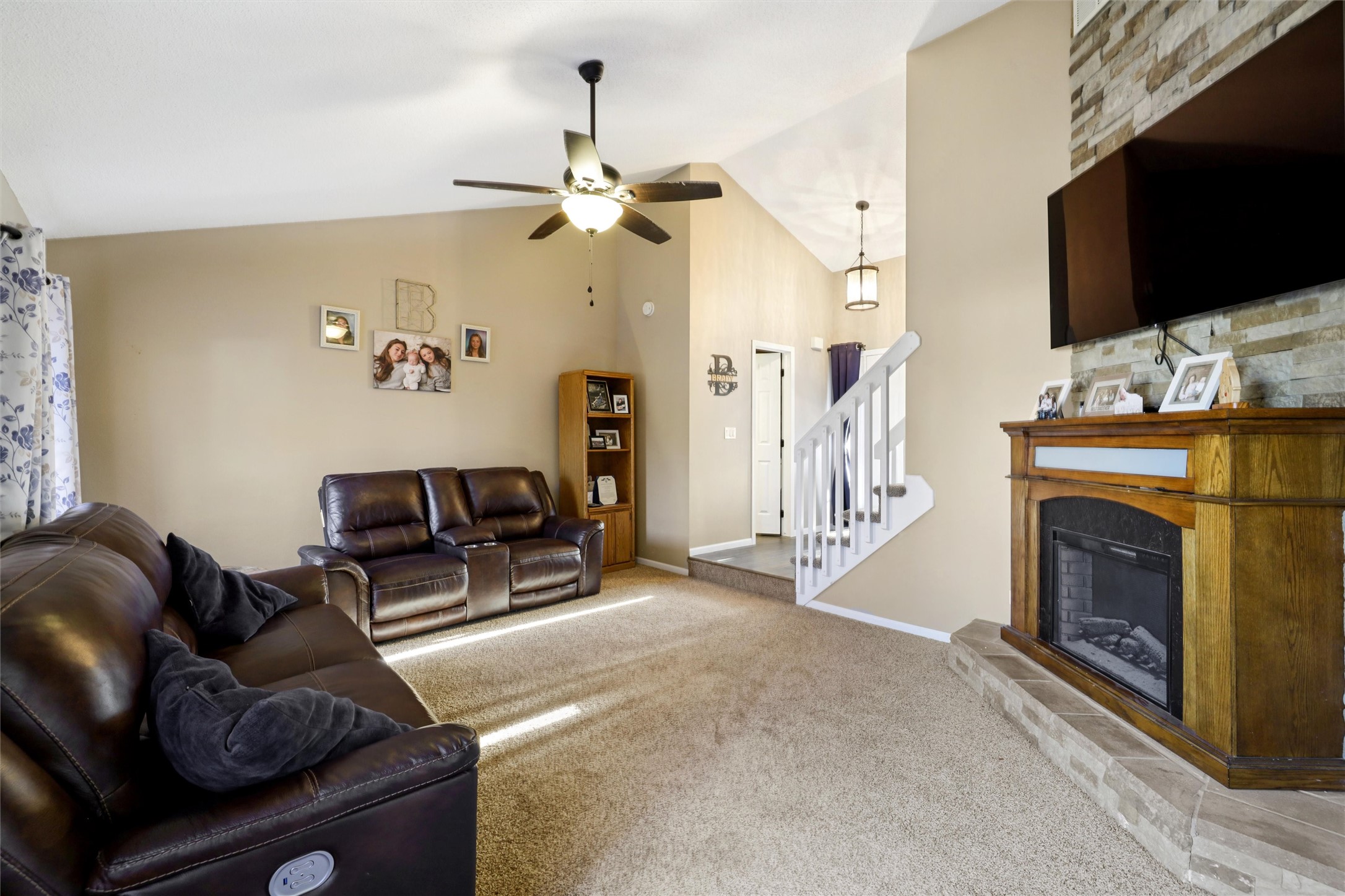 729 11th Street Se Property Photo 4