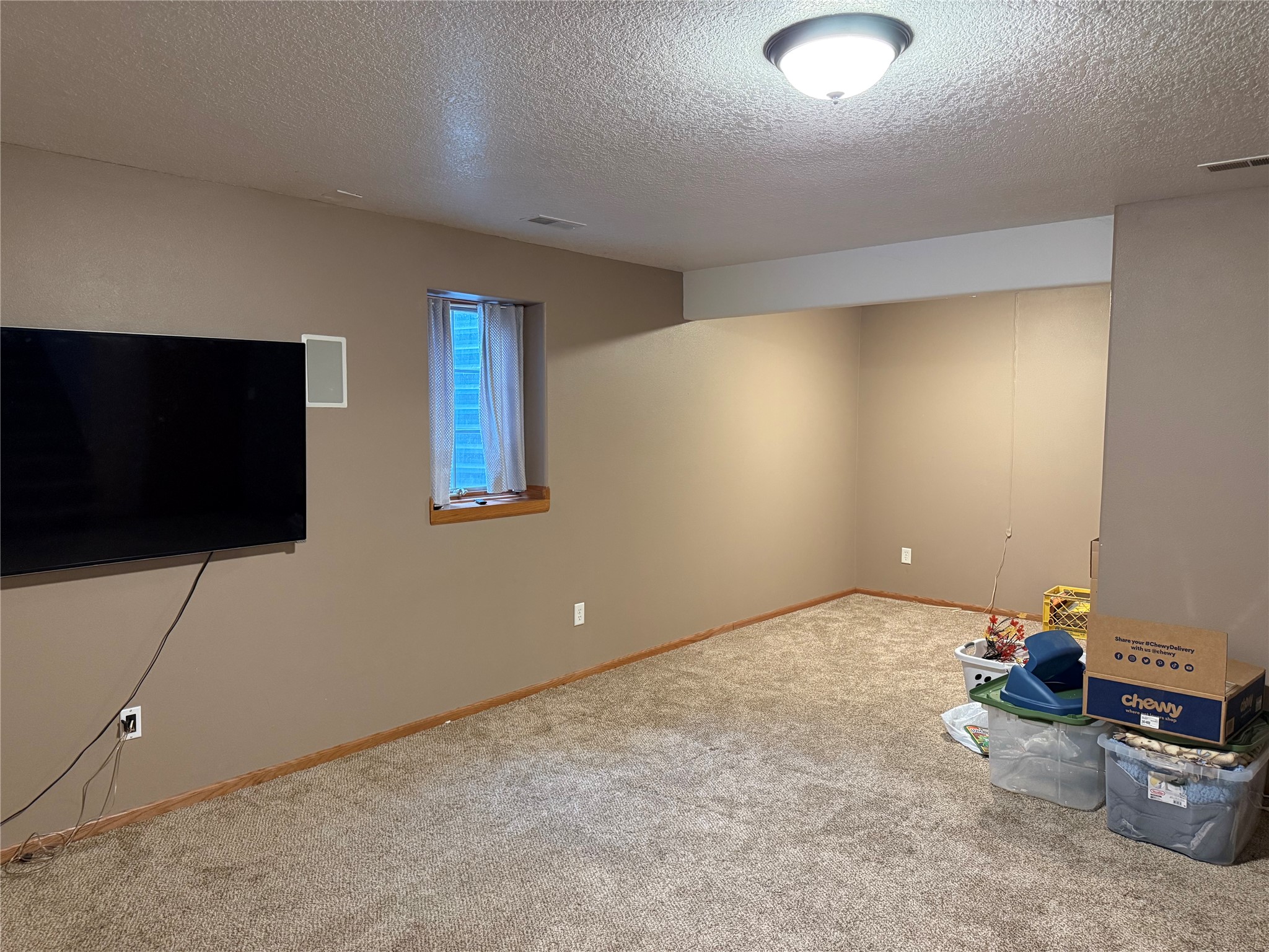 212 N 14th Avenue Property Photo 17