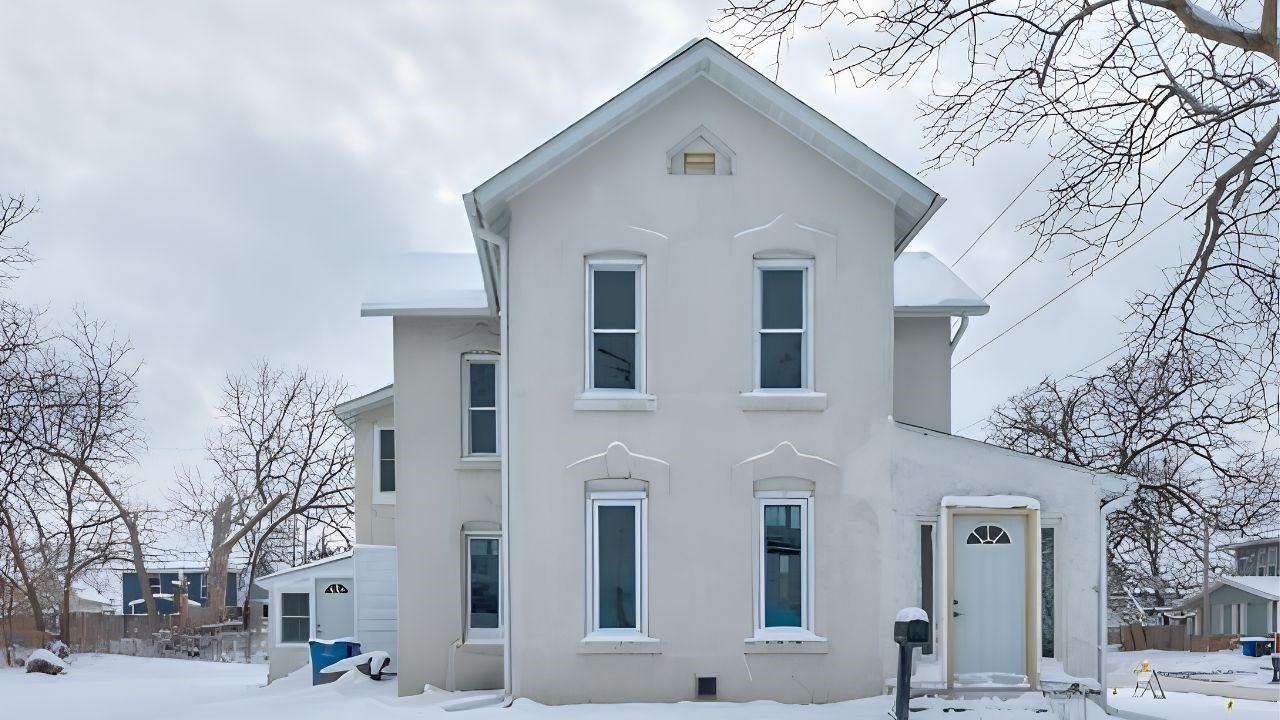 1440 21st Street Property Photo 1