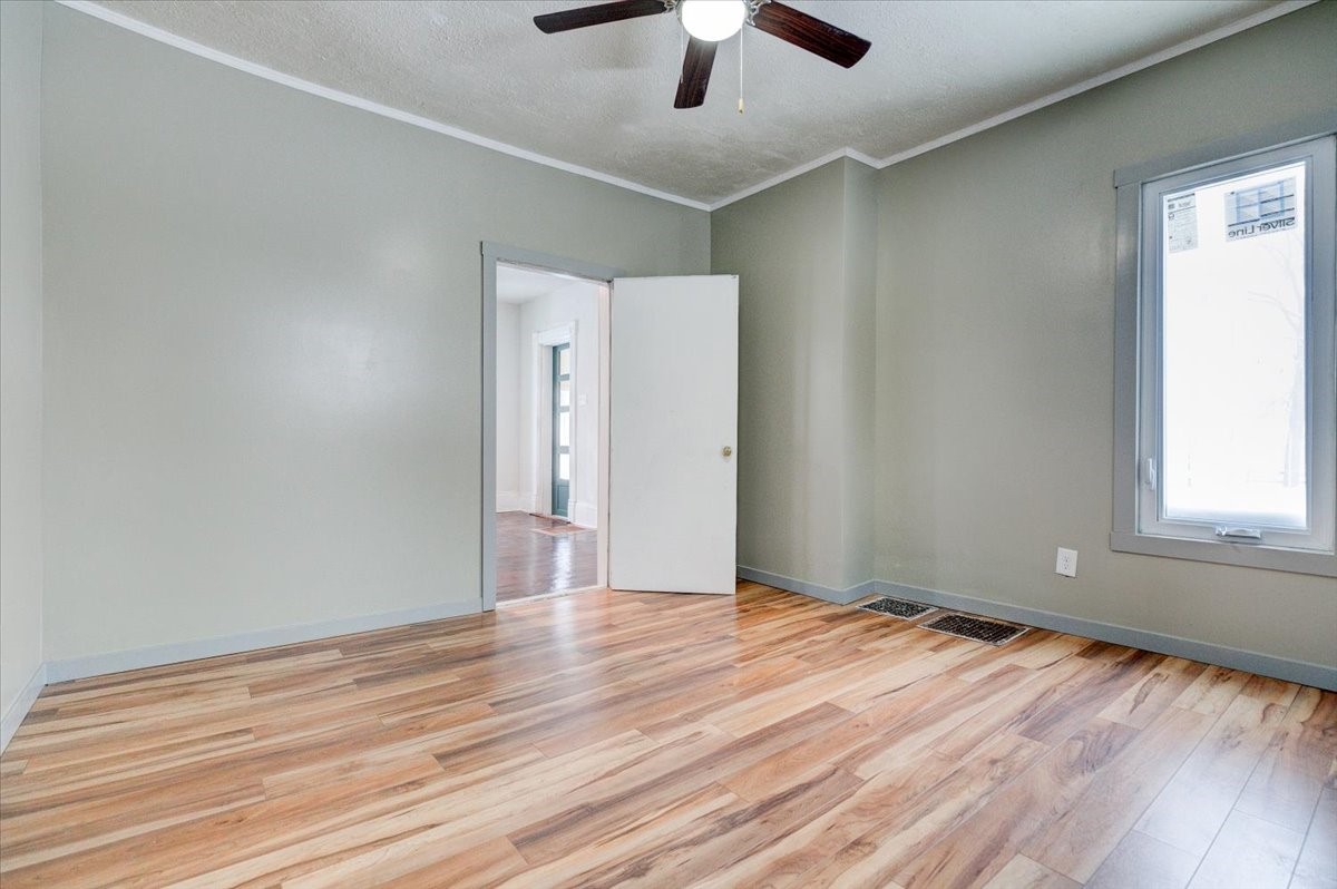 1440 21st Street Property Photo 9