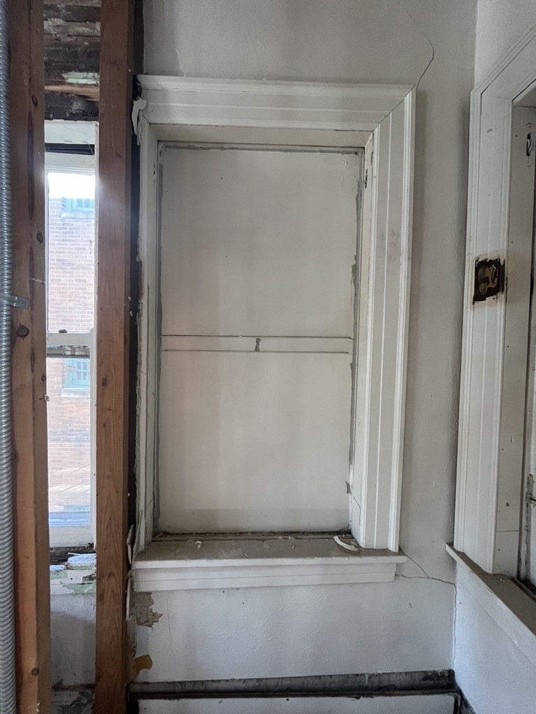 672 19th Street Property Photo 13