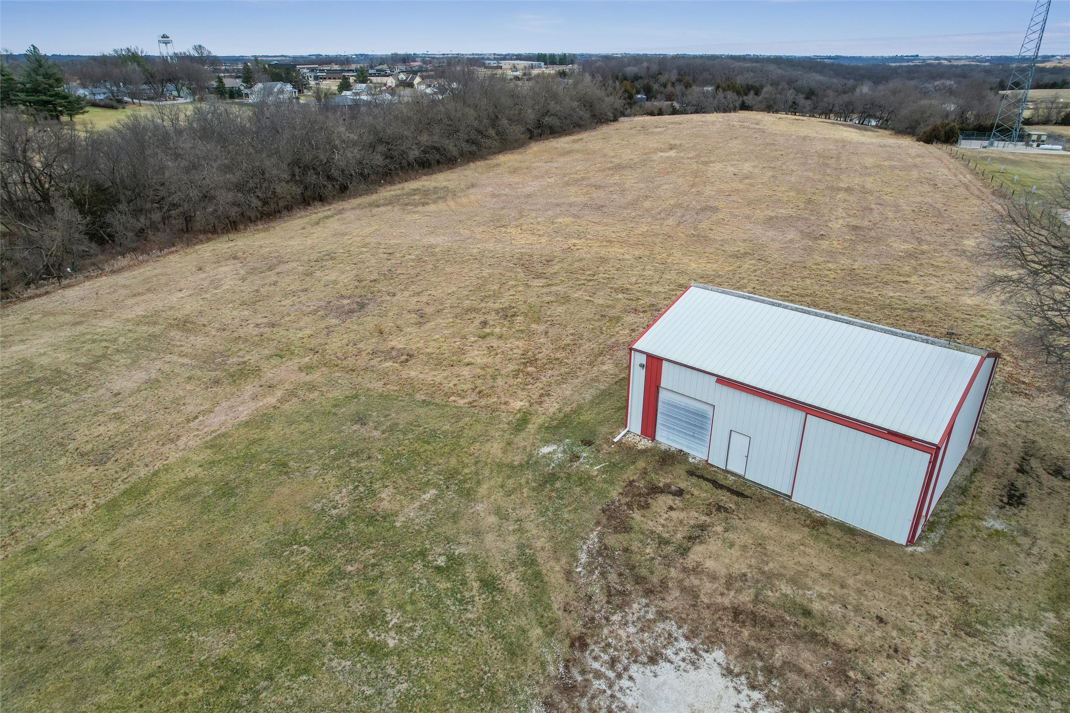 1024 W Summit Street Property Photo 9