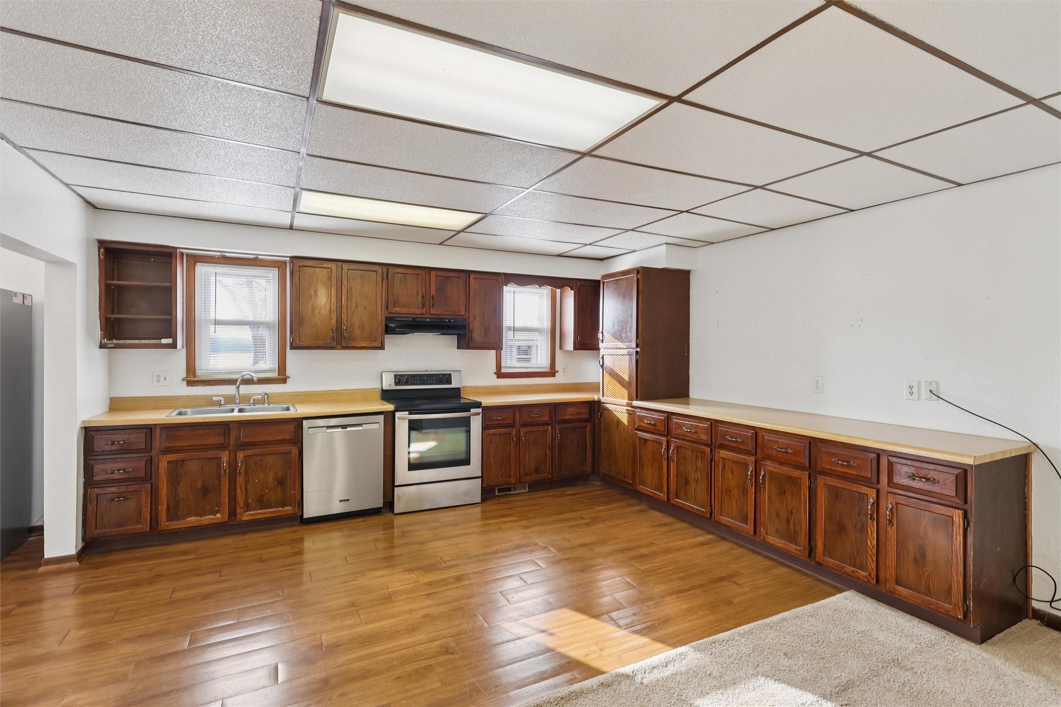 1024 W Summit Street Property Photo 11