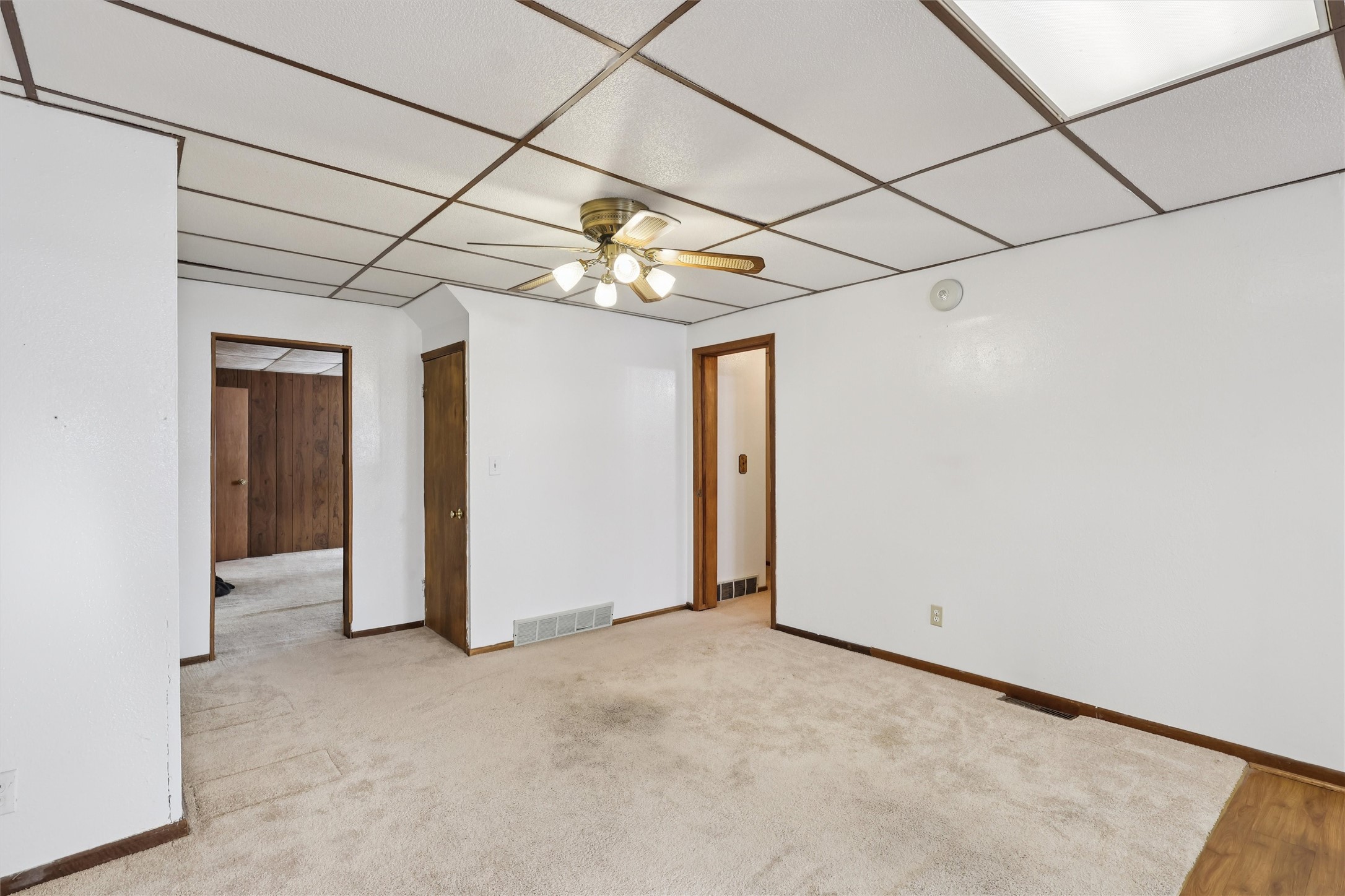1024 W Summit Street Property Photo 20