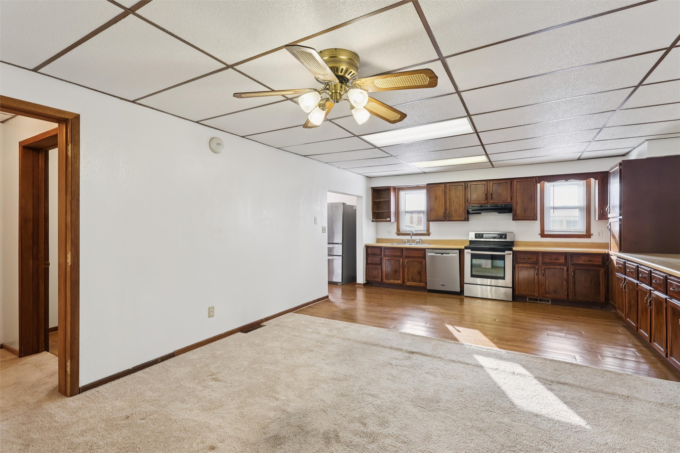 1024 W Summit Street Property Photo 21
