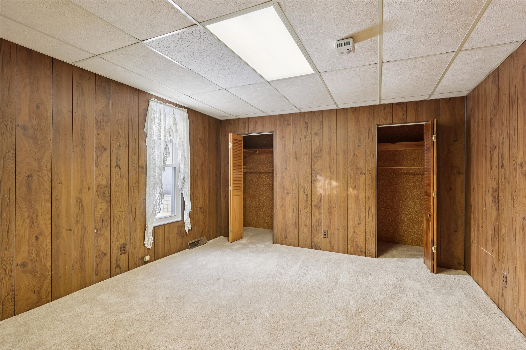 1024 W Summit Street Property Photo 25