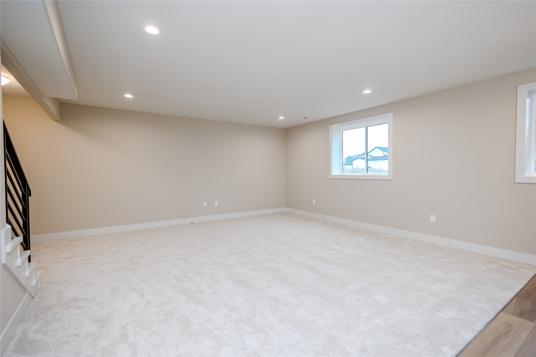 4635 173rd Street Property Photo 17