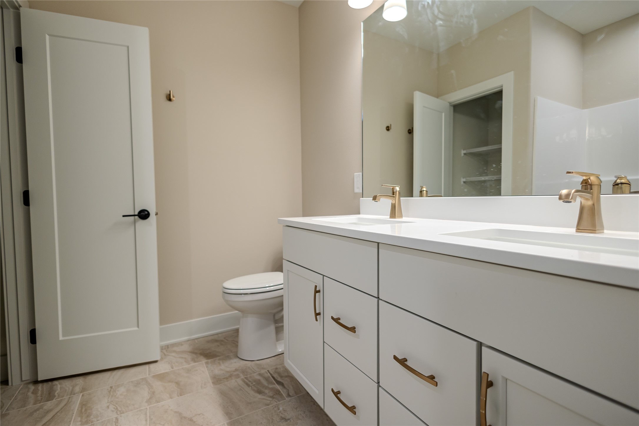 4635 173rd Street Property Photo 19