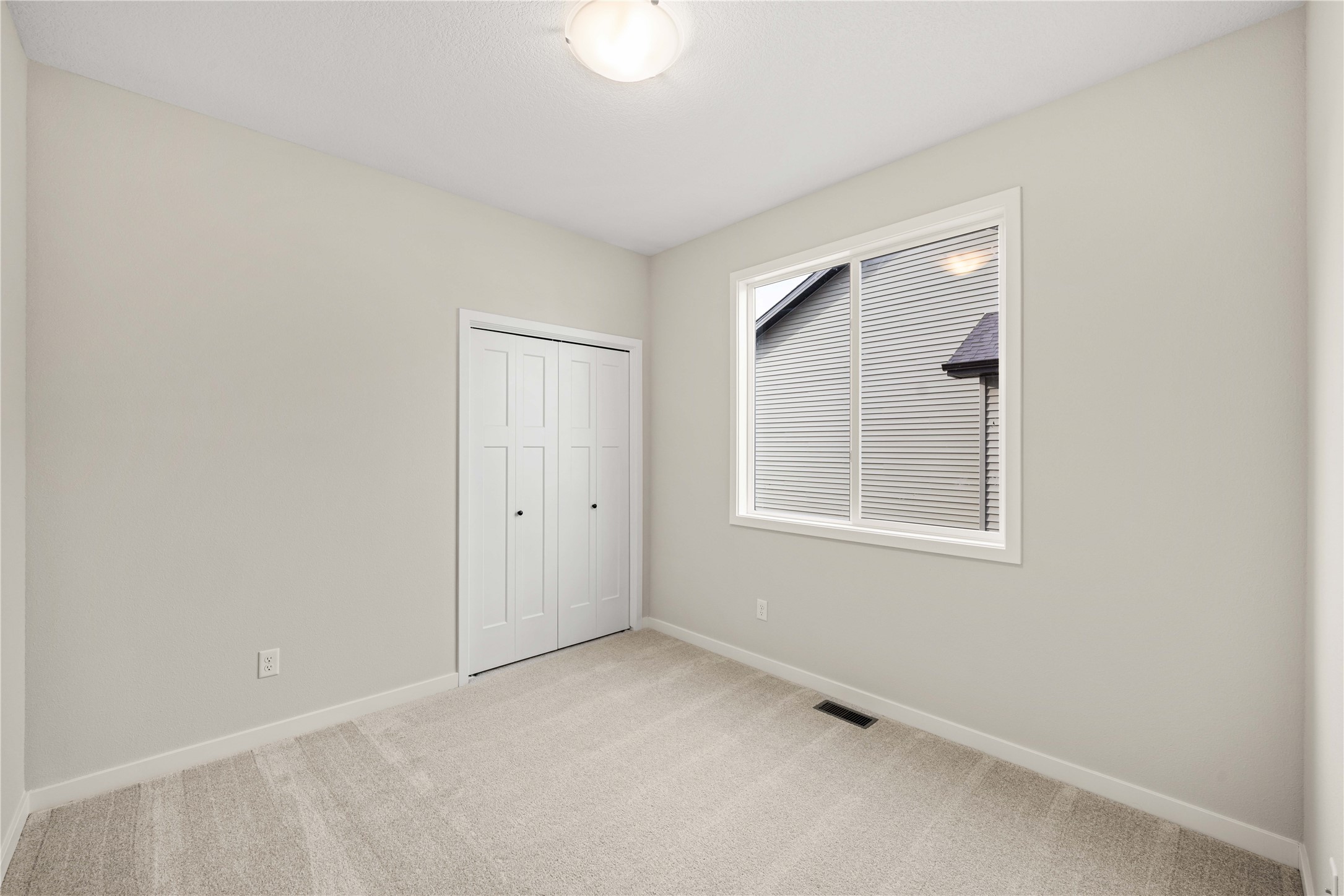 4411 Ne 8th Street Property Photo 10