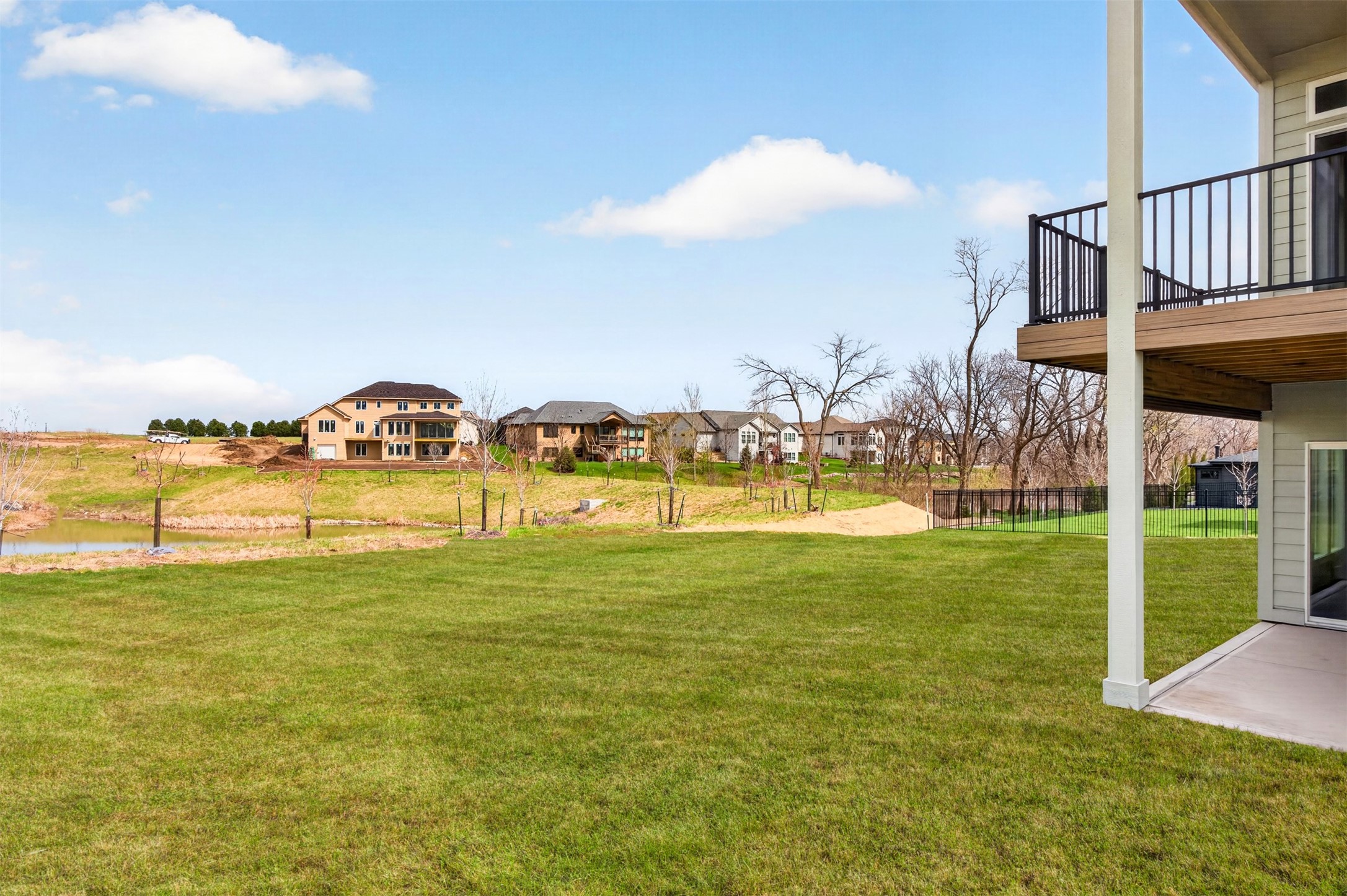 16207 Sharon Drive Property Photo 2