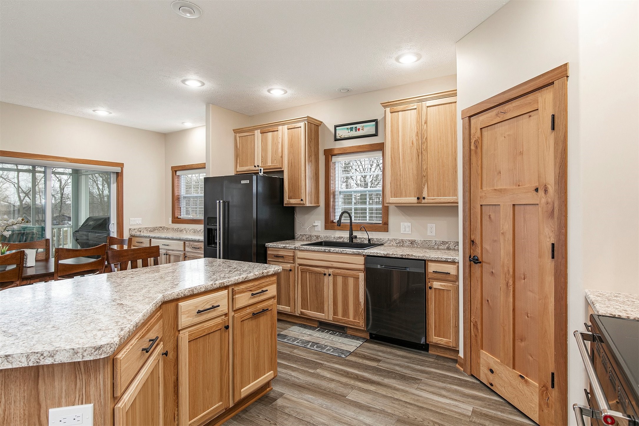 3148 Fairview Place Property Photo 14