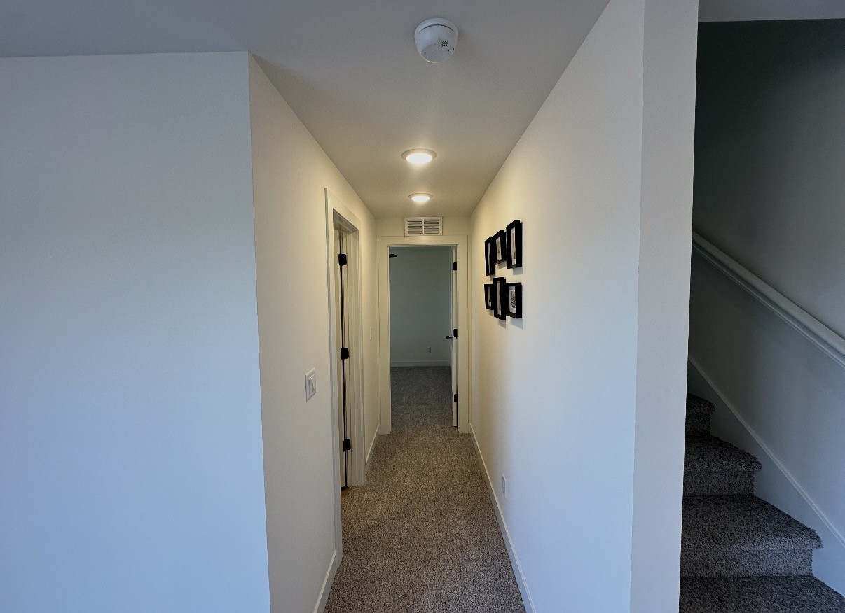 1677 22nd Avenue Se Property Photo 15