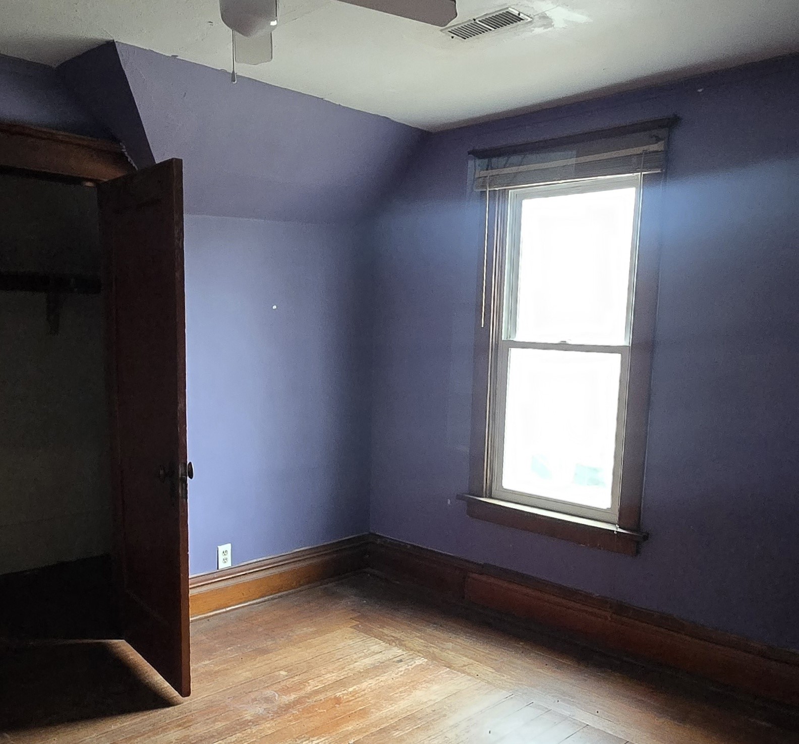 608 S Broadway Street Property Photo 20