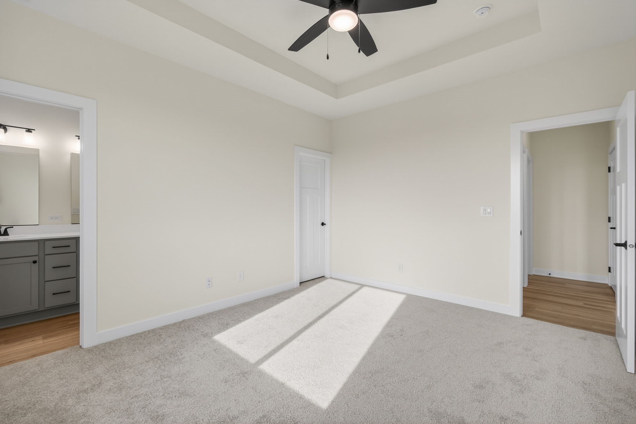 718 Plainside Avenue Property Photo 22