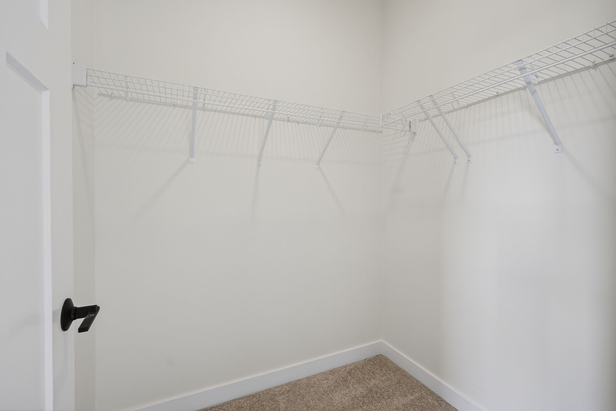 718 Plainside Avenue Property Photo 24