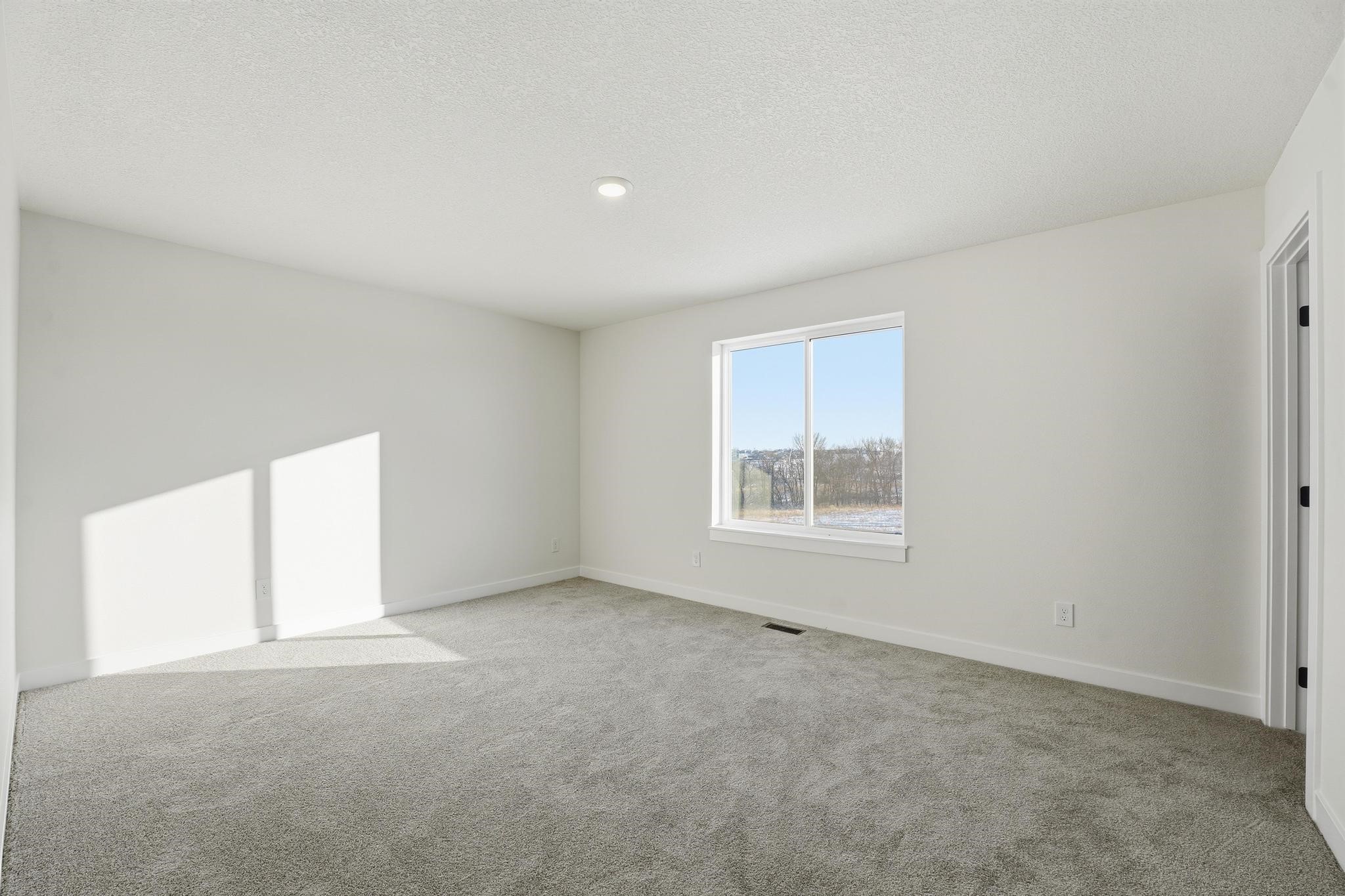 712 Plainside Avenue Property Photo 19