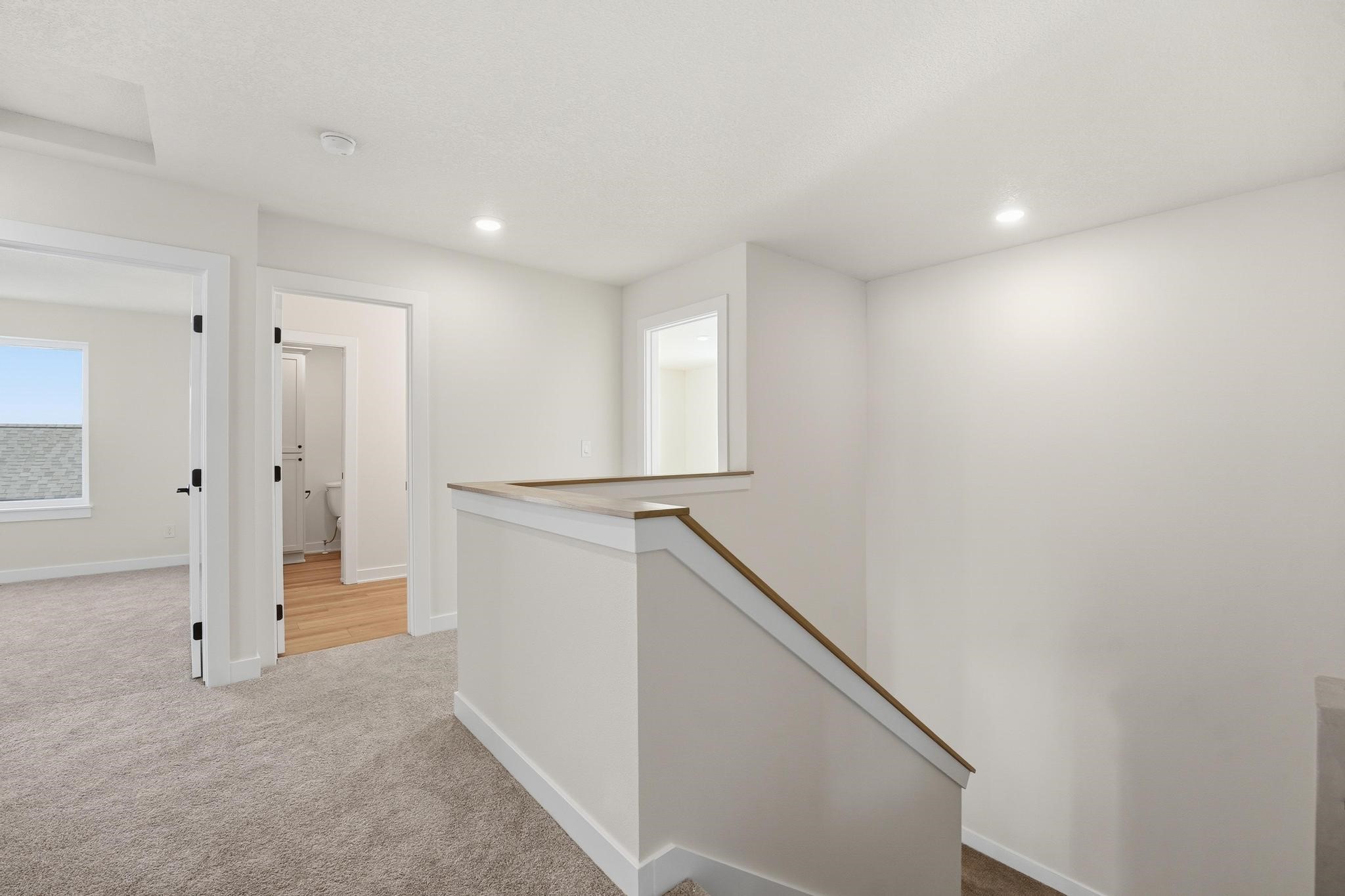 712 Plainside Avenue Property Photo 22