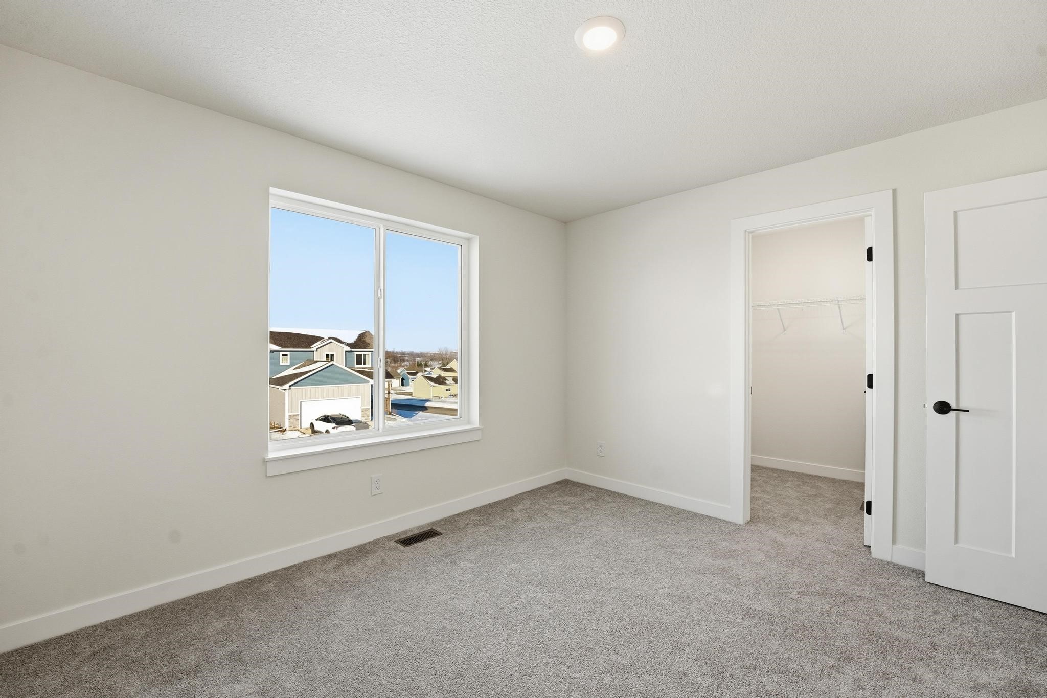 712 Plainside Avenue Property Photo 25