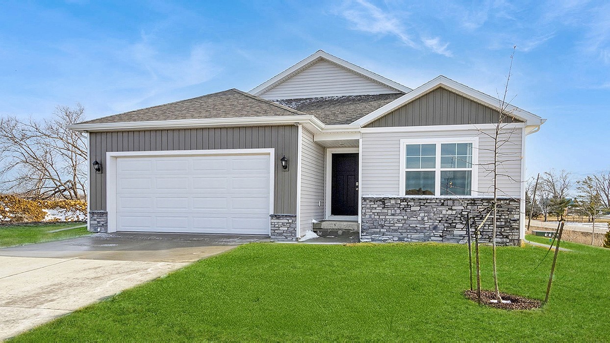 15215 Stonecrop Drive Property Photo 1