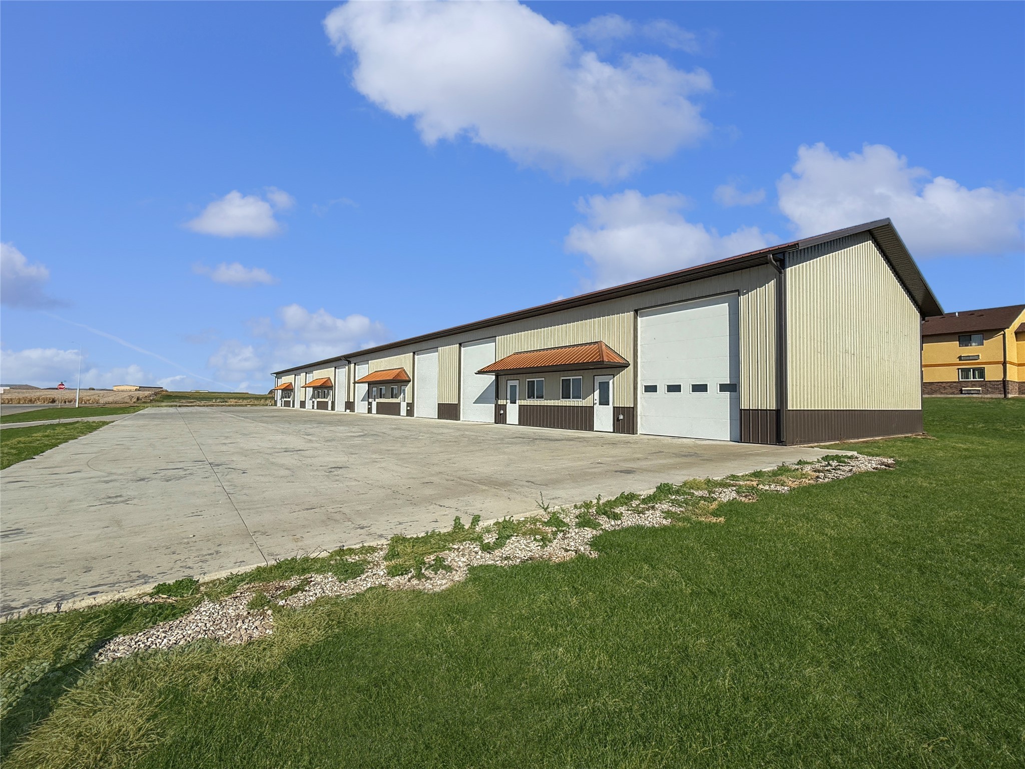 606 Stagecoach Road 8 Property Photo 5