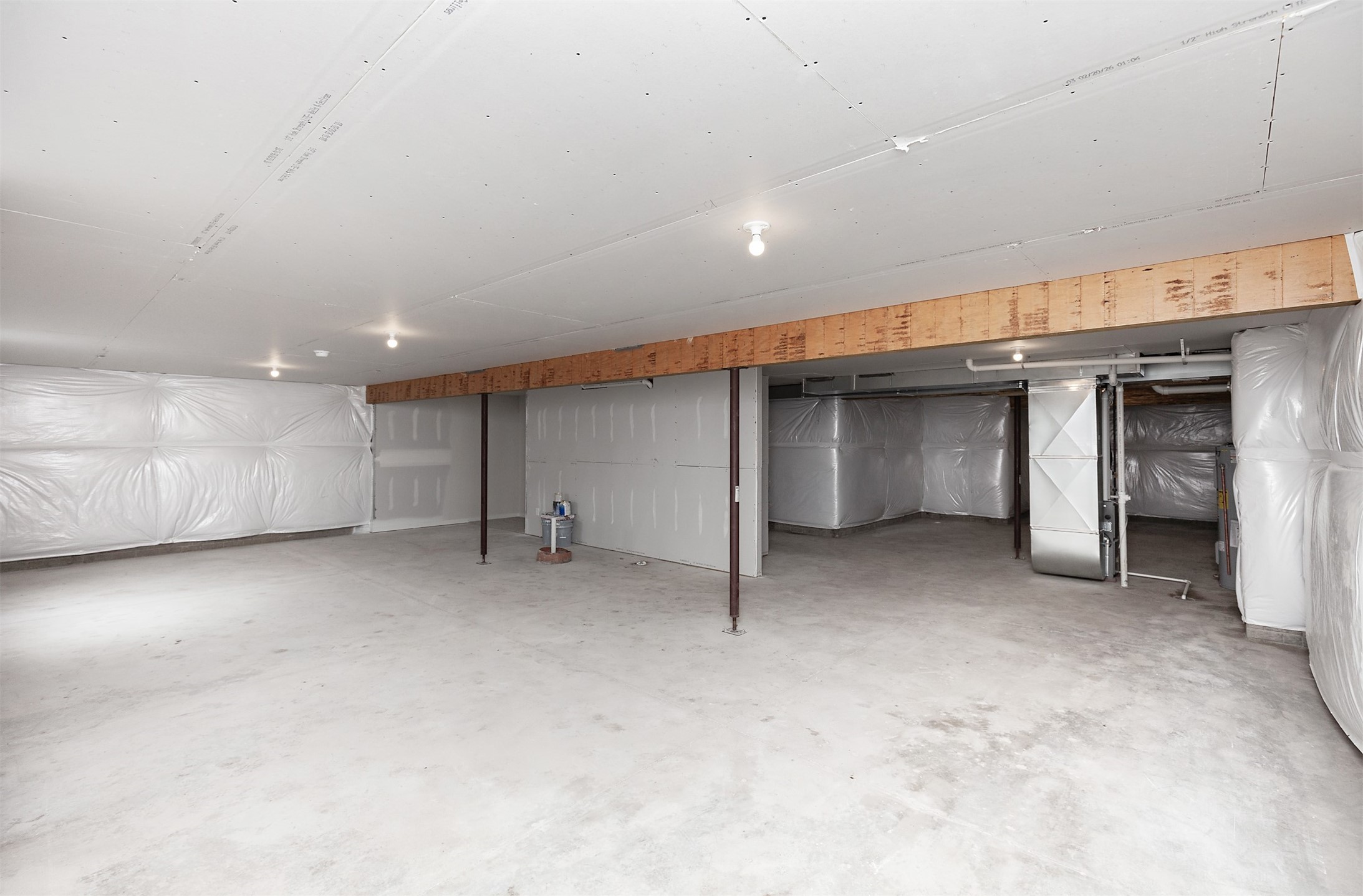 711 Ne Doe Pointe Drive Property Photo 35