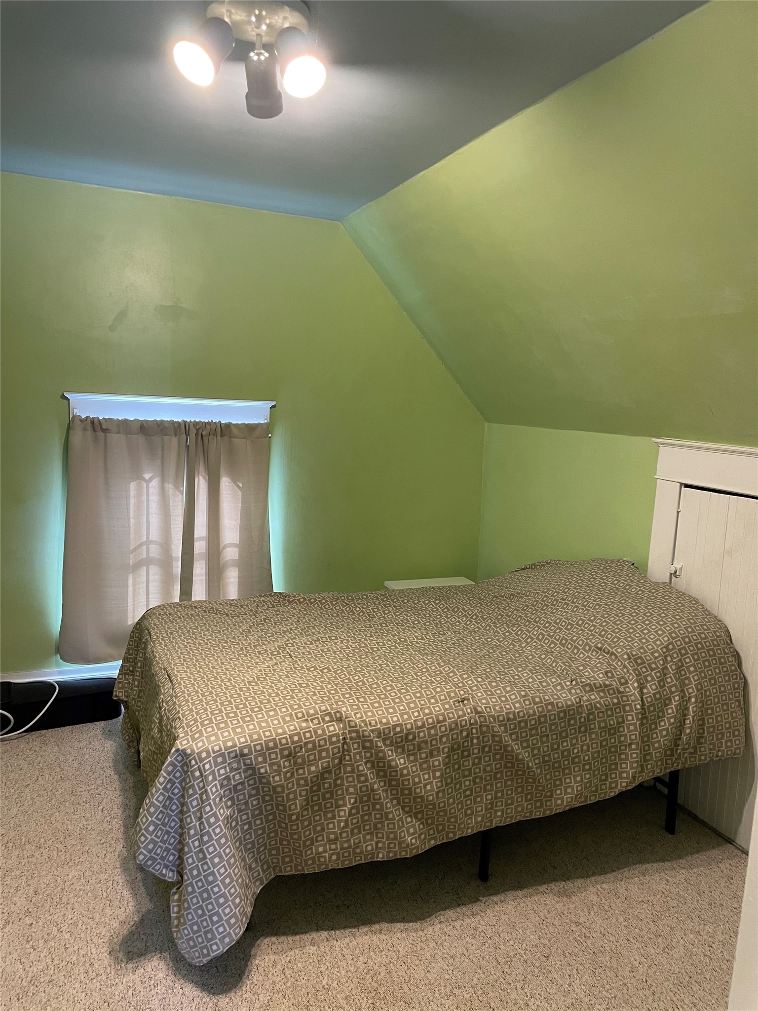 1324 Main Street Property Photo 16