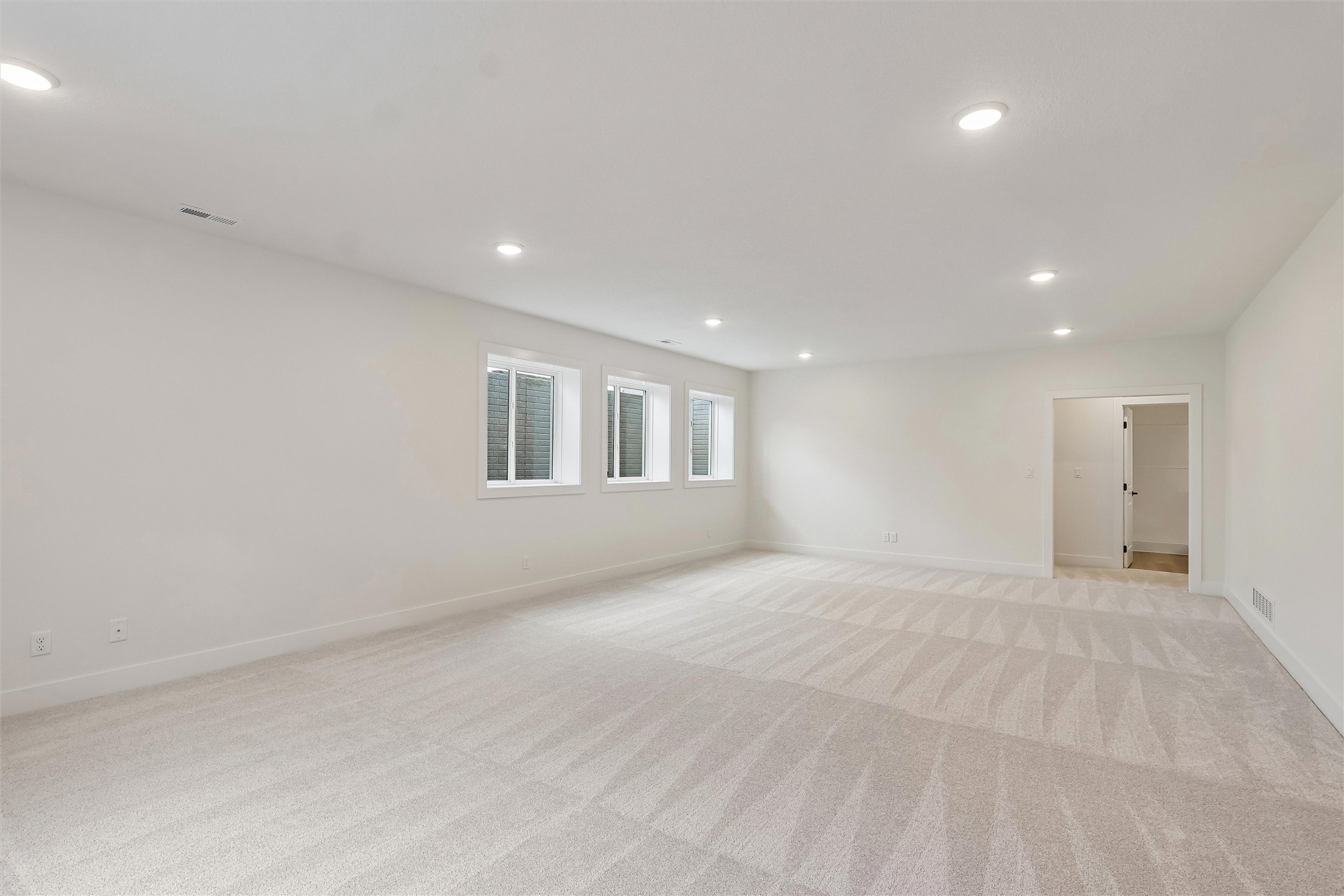 1809 Ne Pine Lake Circle Property Photo 27