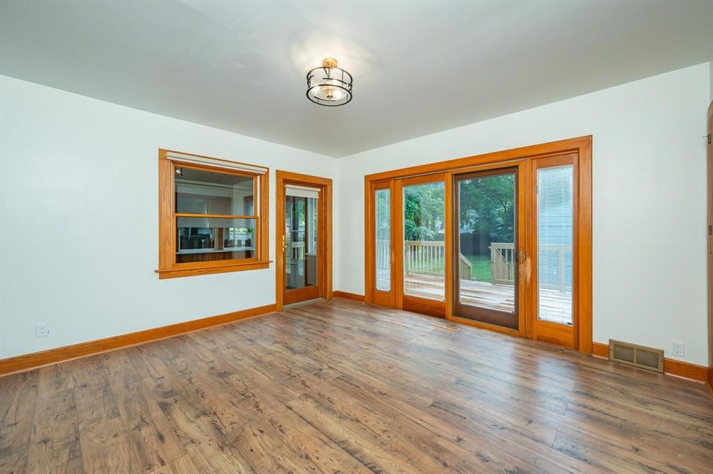 822 7th Street Property Photo 9