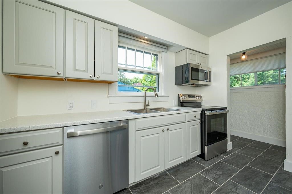 822 7th Street Property Photo 13
